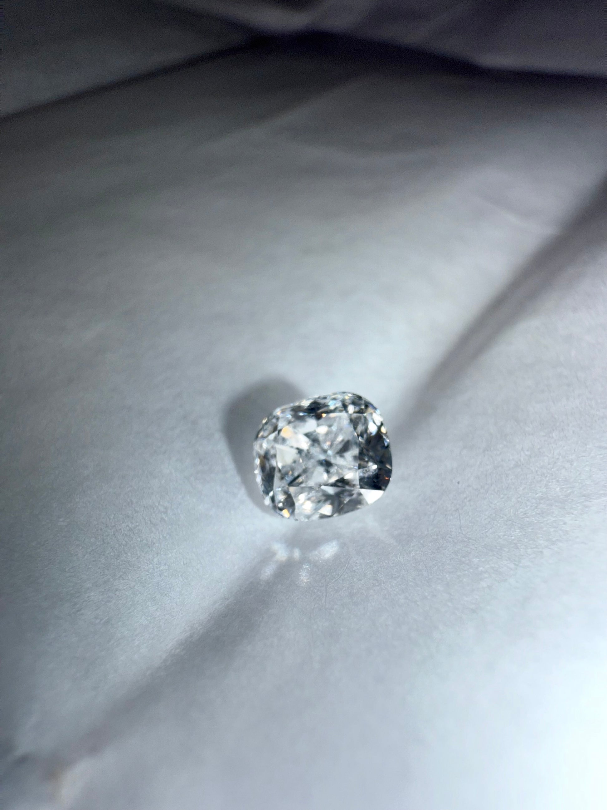 Cushion 0.70ct Diamante GIA