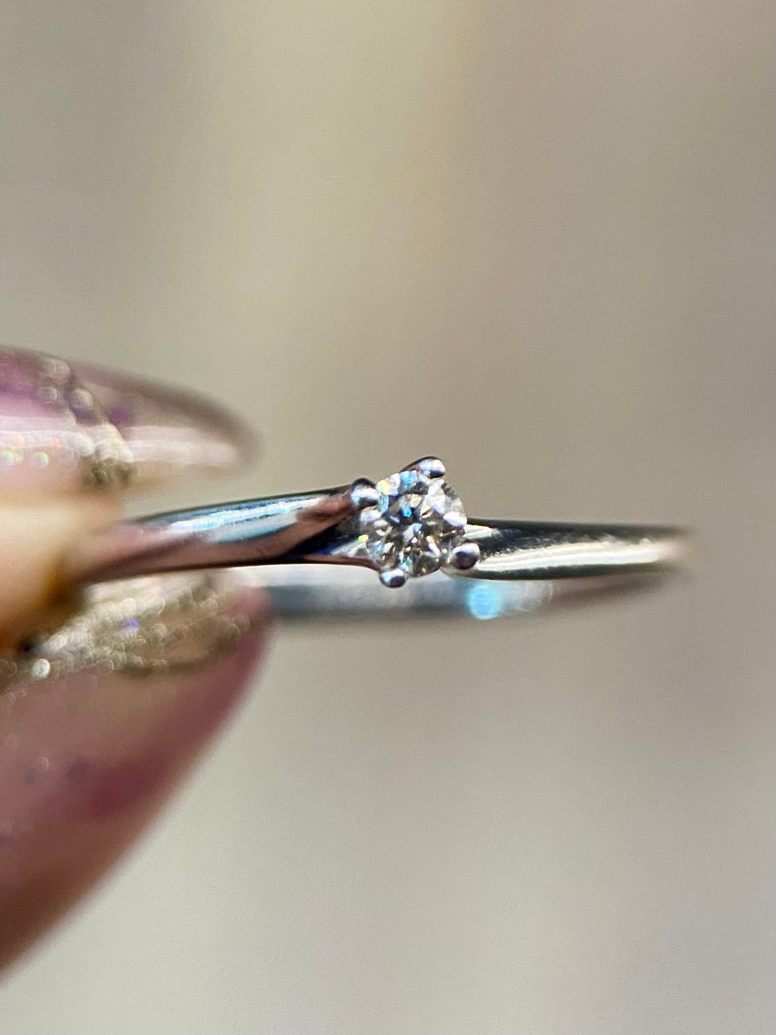 Oro Blanco 14k Redondo 0.10ct de Diamante Natural                                                  Anillo Compromiso OF1953