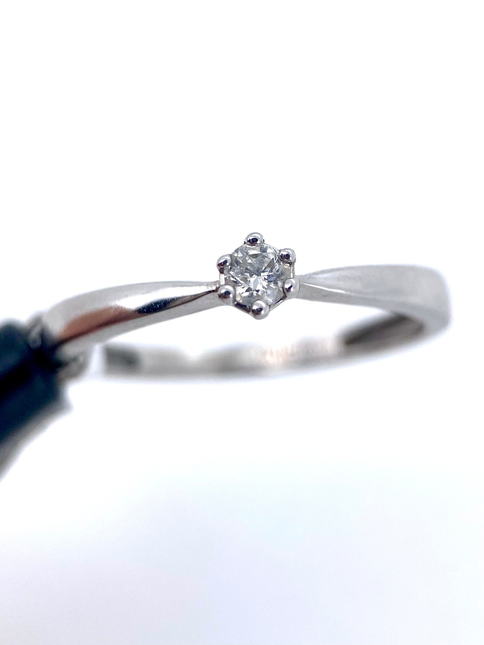 Oro Blanco 14k Redondo 0.10ct de Diamante Natural                                                  Anillo Compromiso OF1963