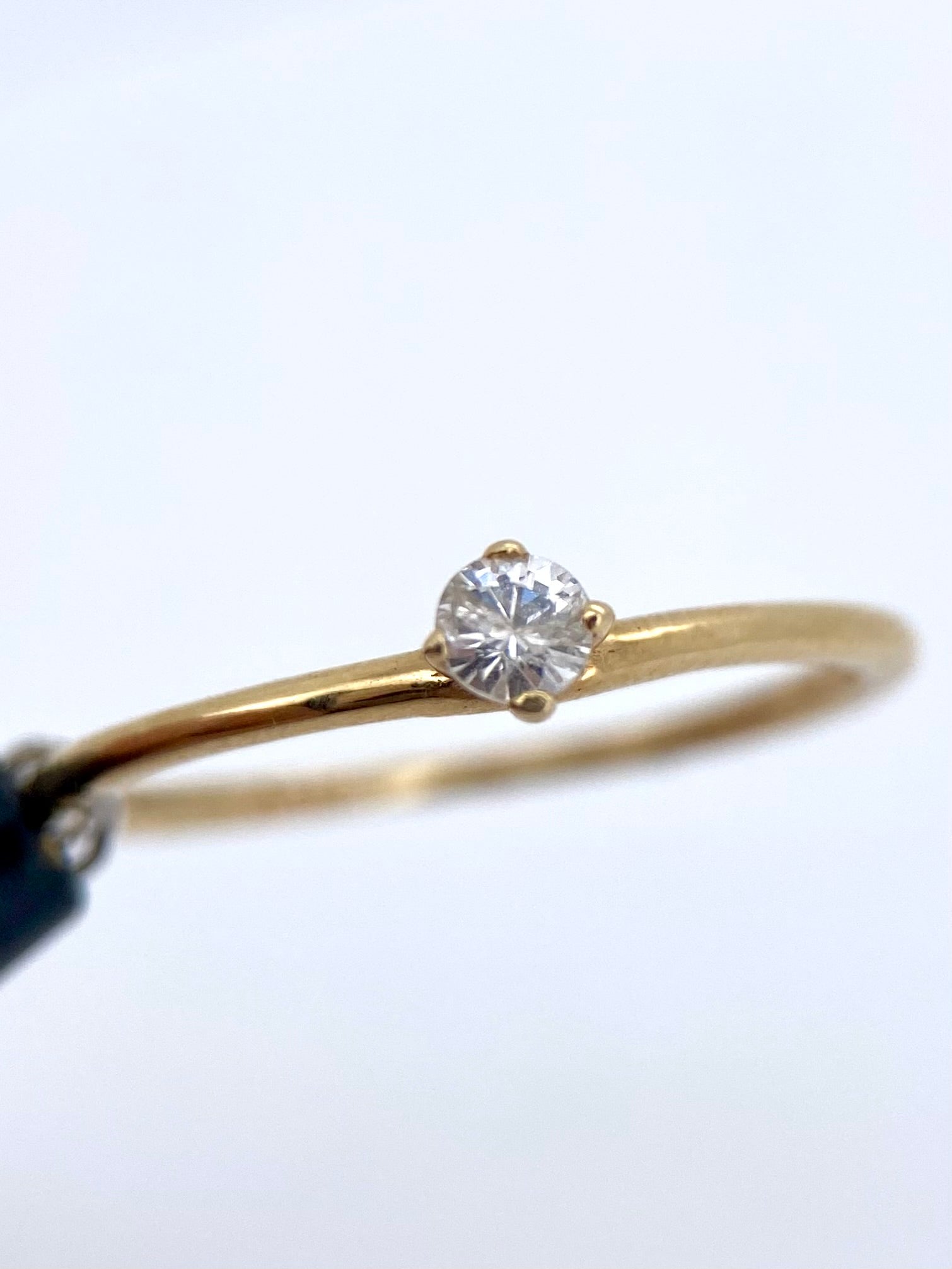 Oro Amarillo 14k Redondo 0.13ct de Diamante Natural                              Anillo Compromiso OF1748