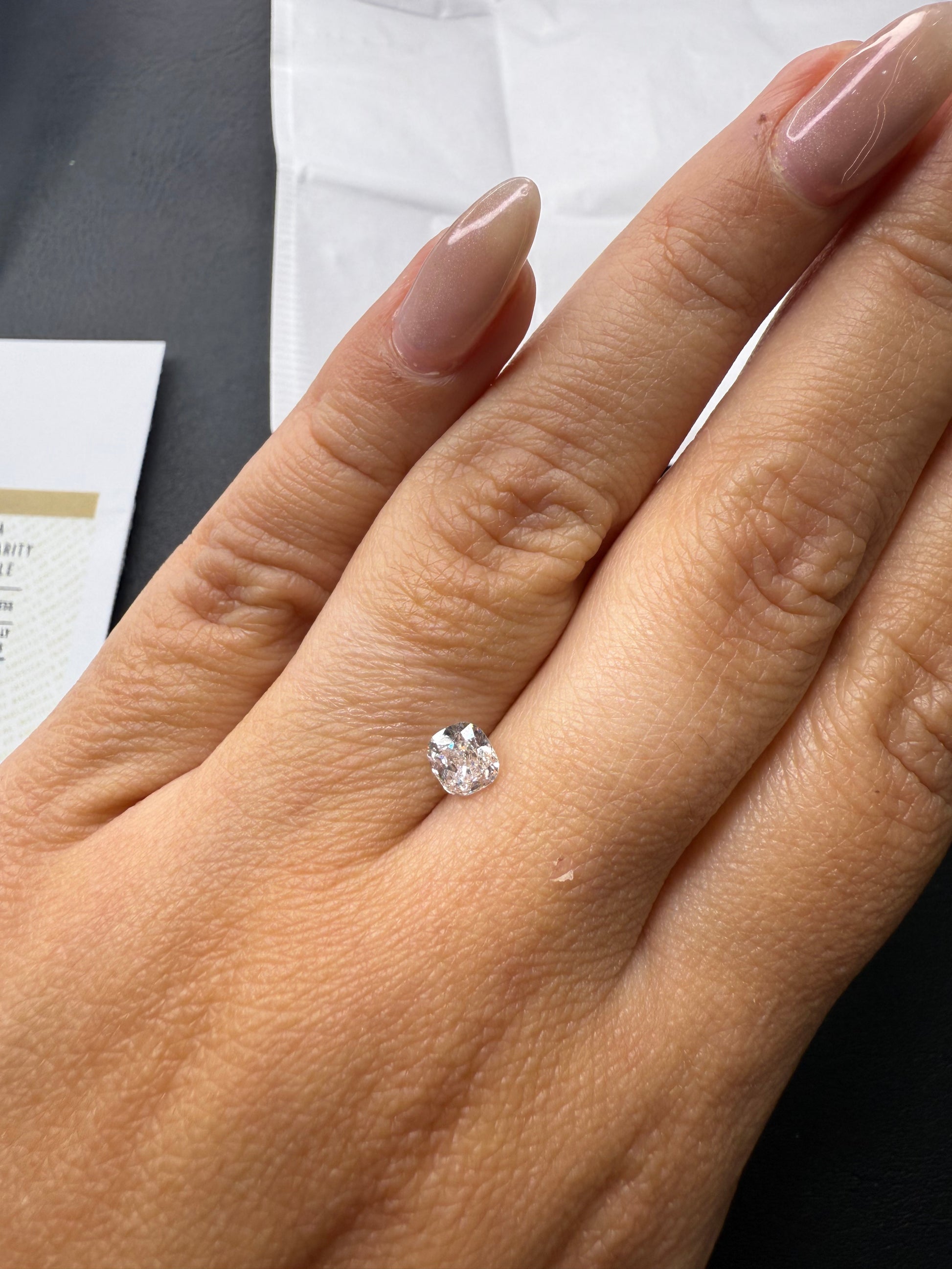 Cushion 0.70ct Diamante GIA