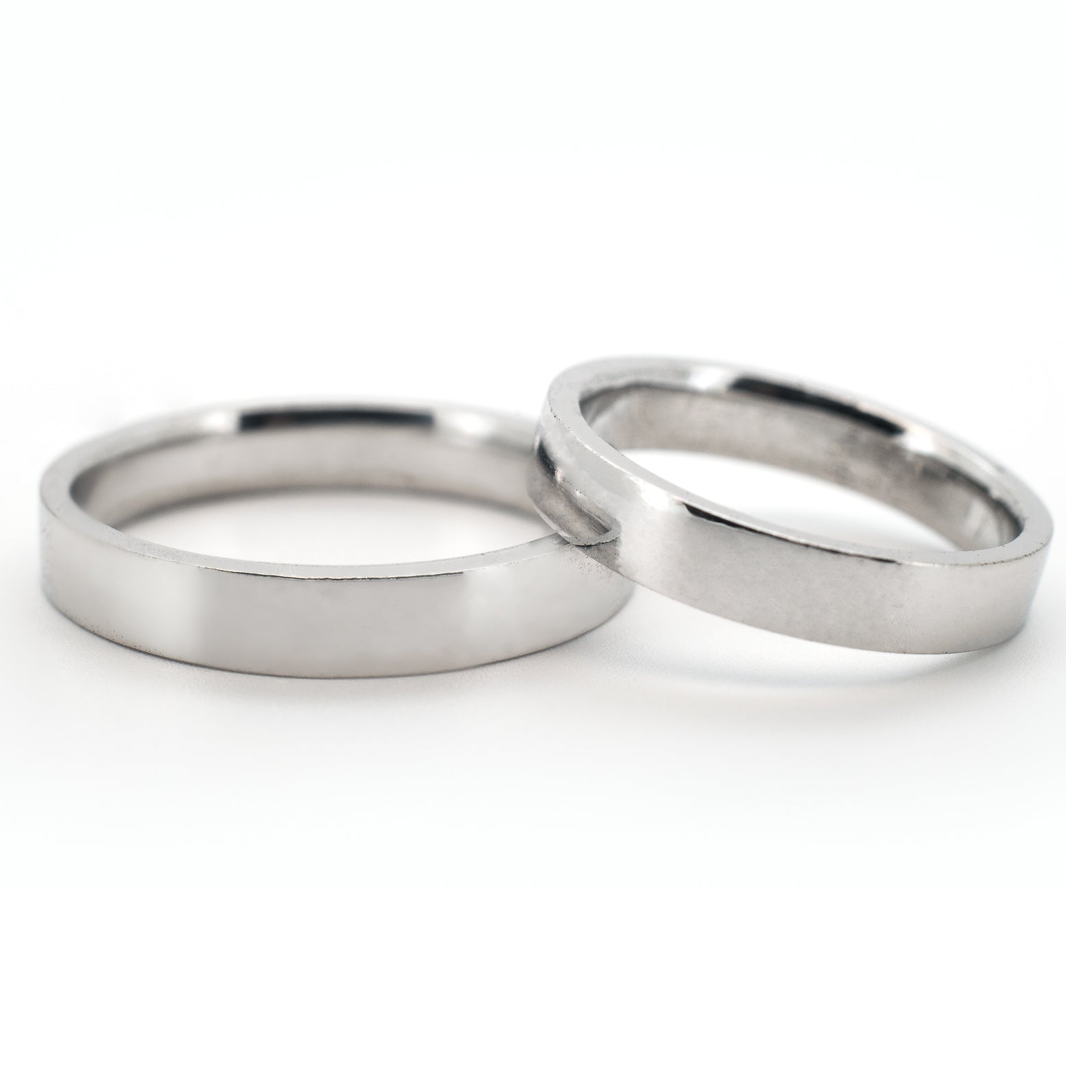 Argollas Lisas Matte Oro 10k Blanco