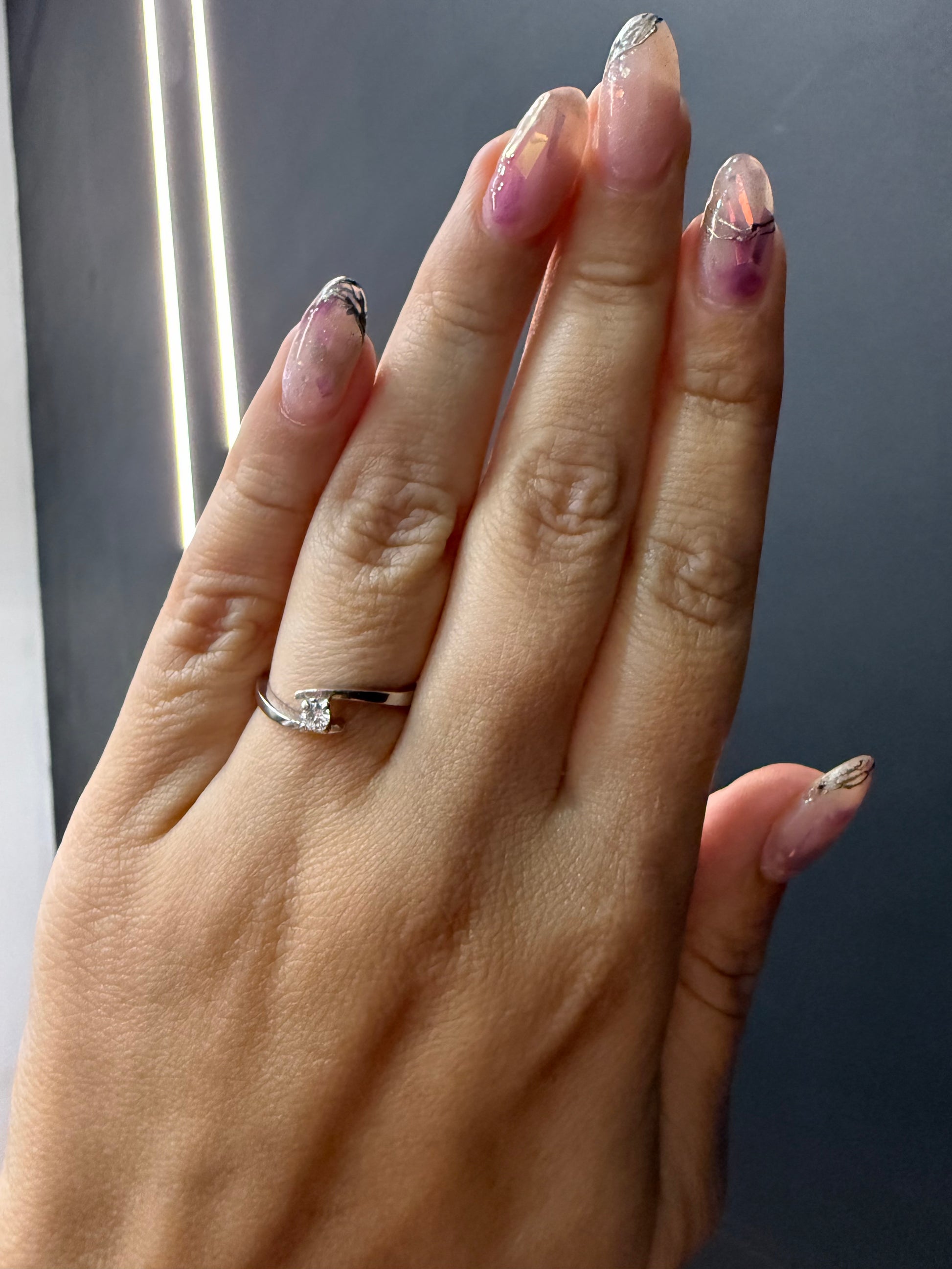 Oro Blanco 14k Redondo 0.10ct de Diamante Natural                                                   Anillo Compromiso OF1907