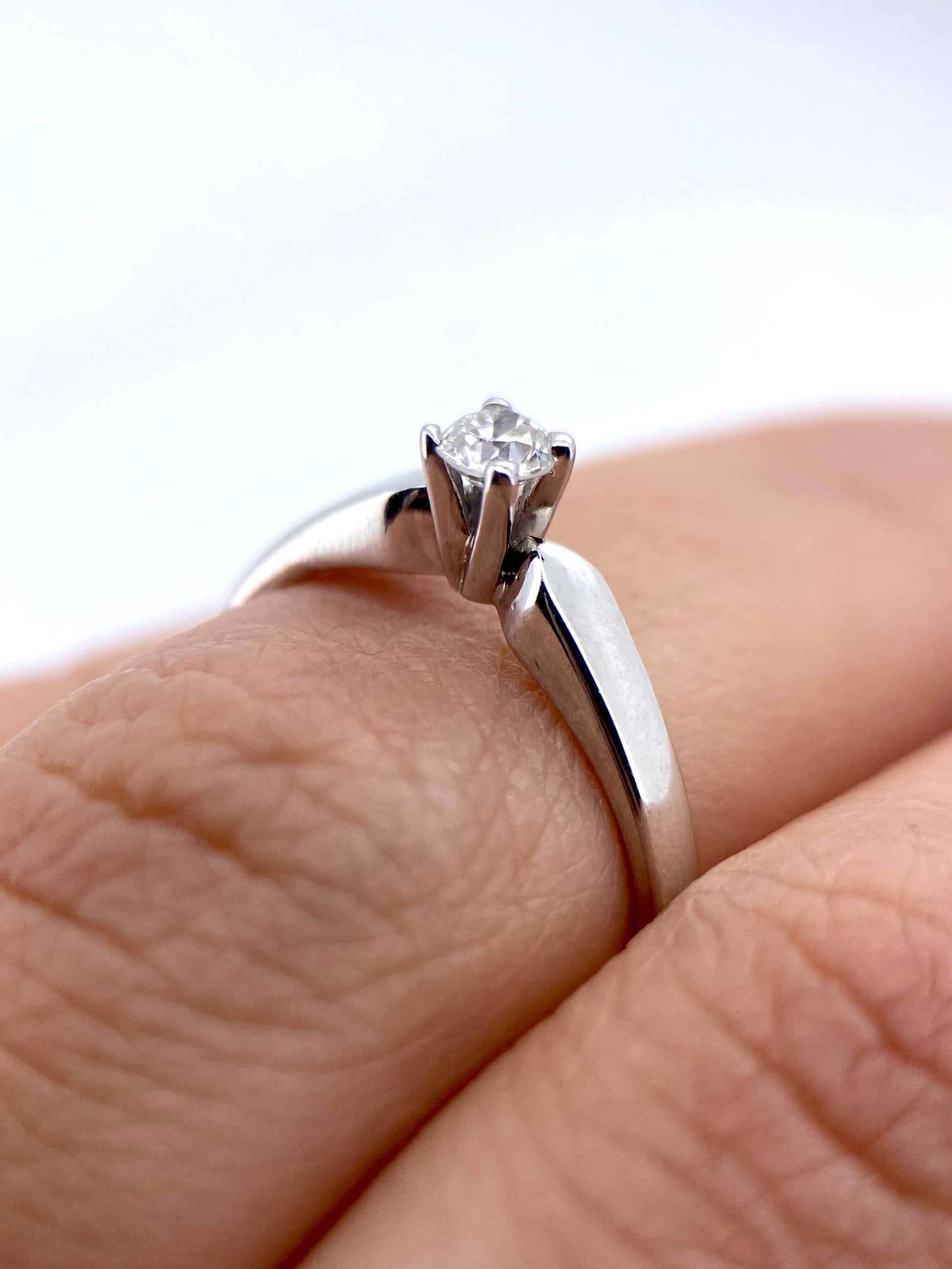 Oro Blanco 14k Redondo 0.24ct de Diamante Natural                                                  Anillo Compromiso OF1341