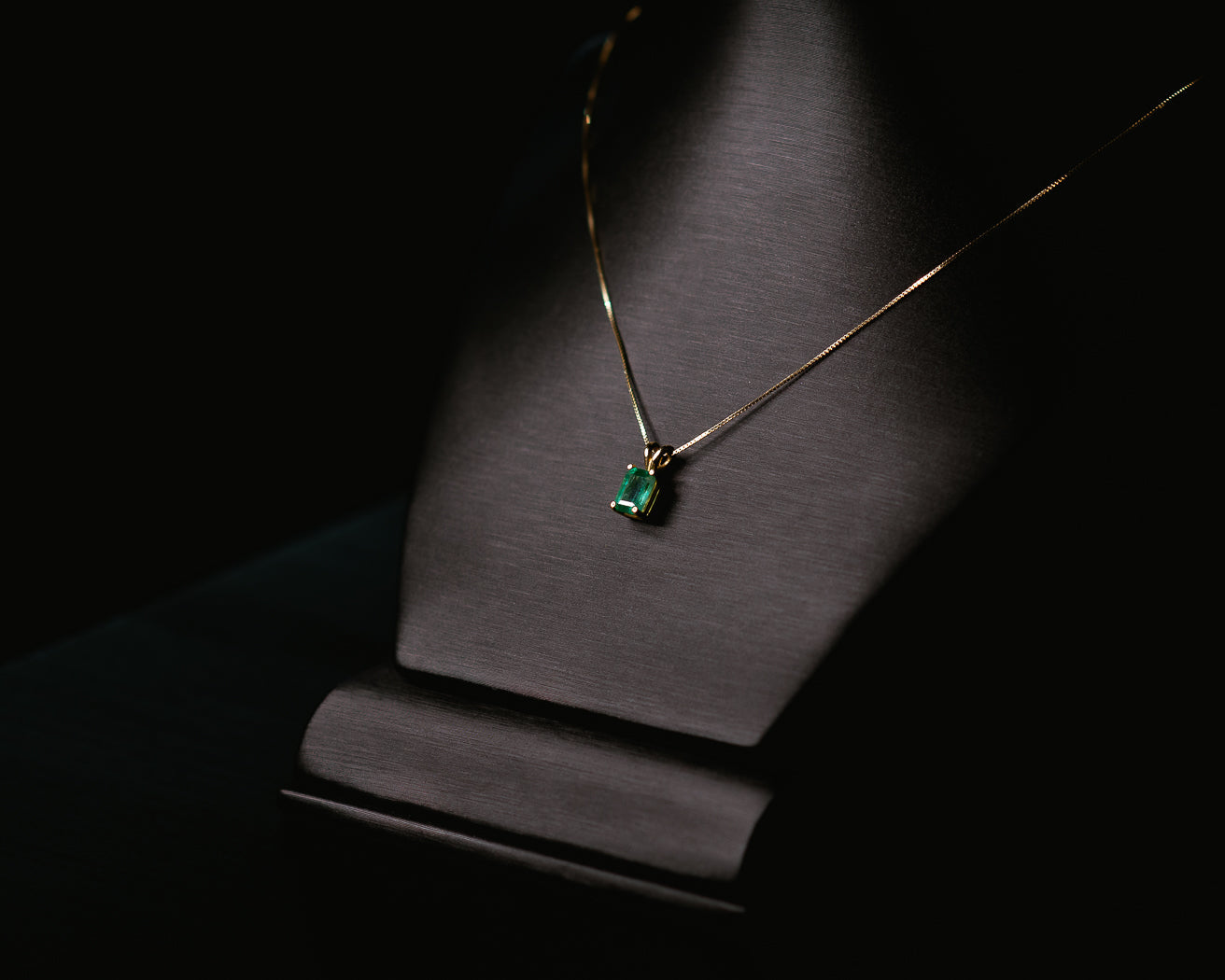 Dije de Diamante 0.96ct Oro 14k Amarillo