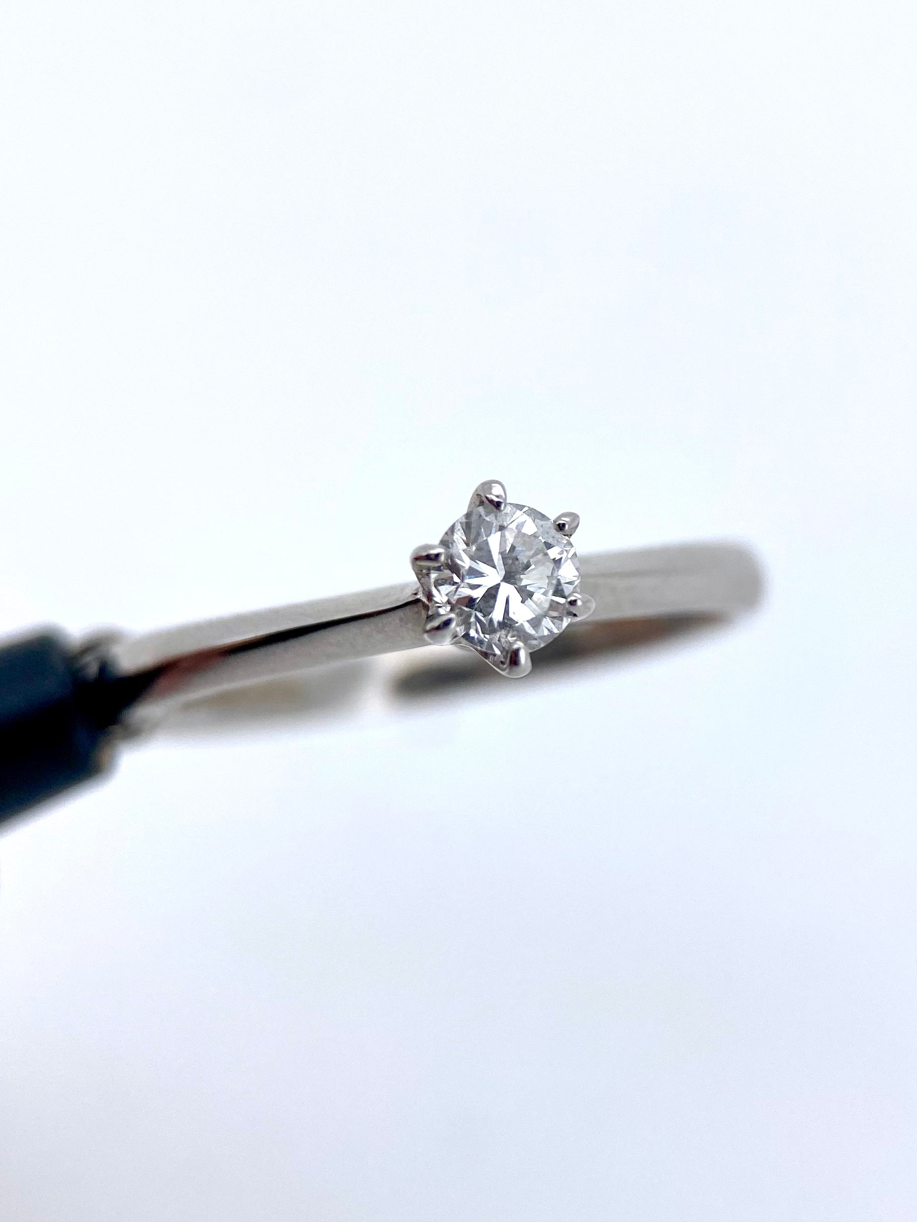 Oro Blanco 14k Redondo 0.24ct de Diamante Natural                                                  Anillo Compromiso OF2236