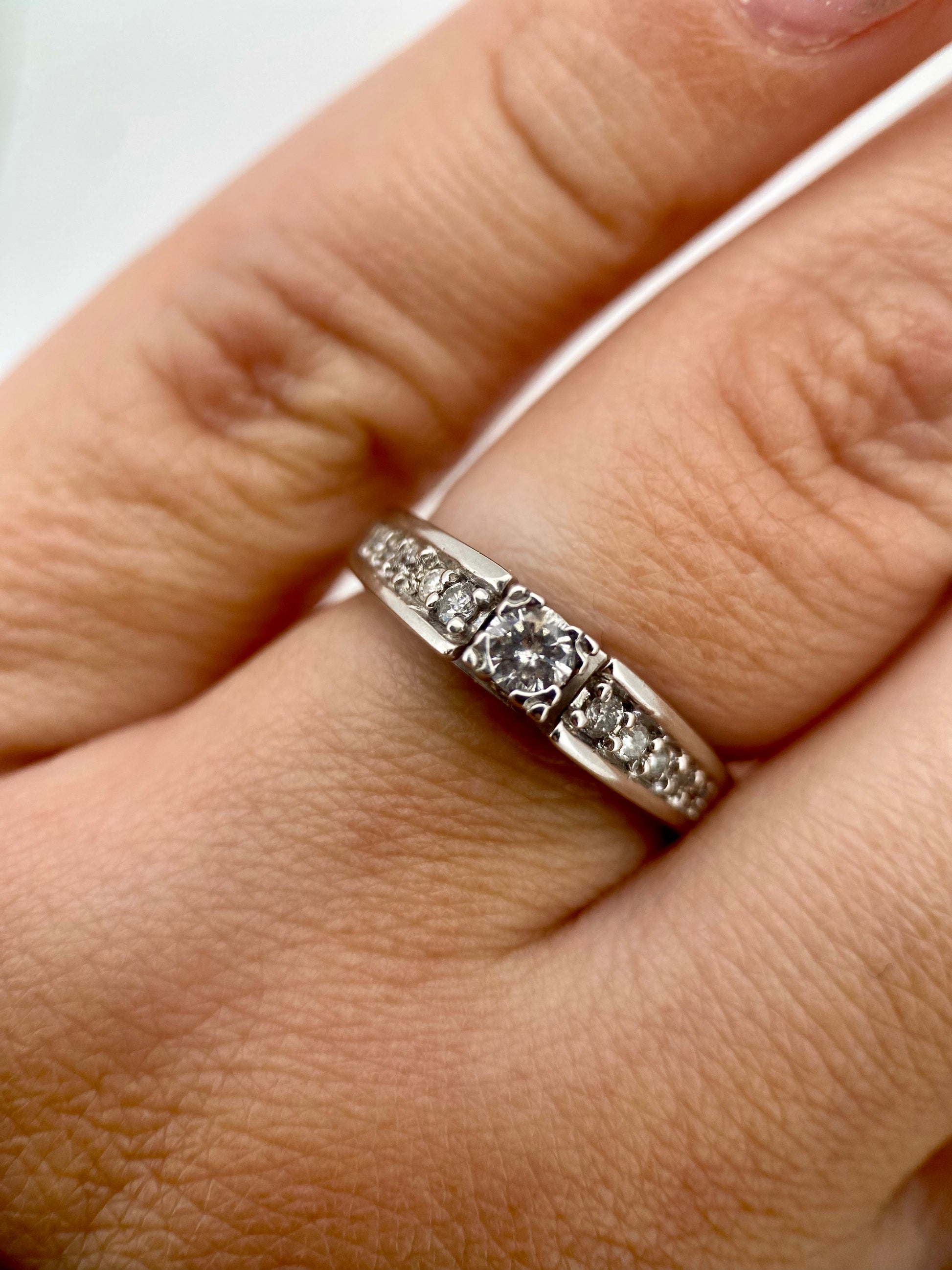 Oro Blanco 14k Princess 0.20ct + 0.18ct de Diamantes Naturales                            Anillo Compromiso OF1561