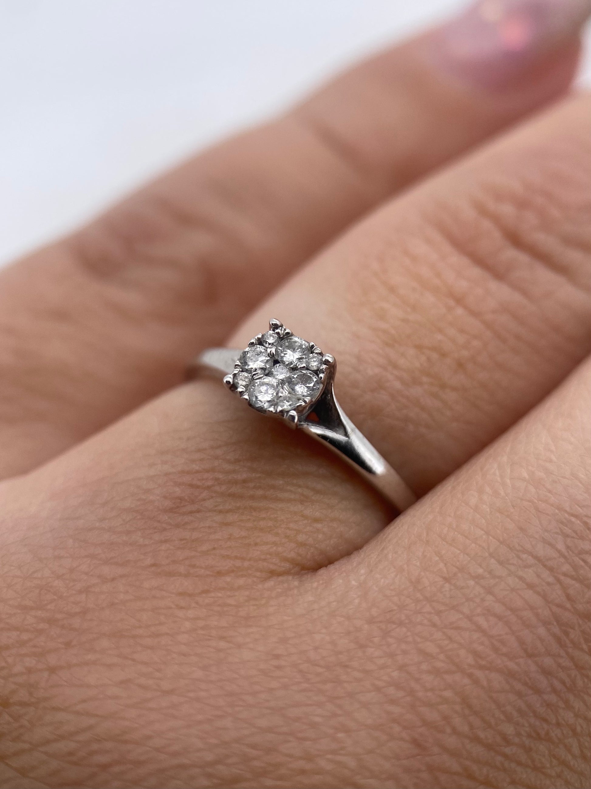 Oro Blanco 14k Redondo 0.20ct de Diamante Natural                                                  Anillo Compromiso OF1916