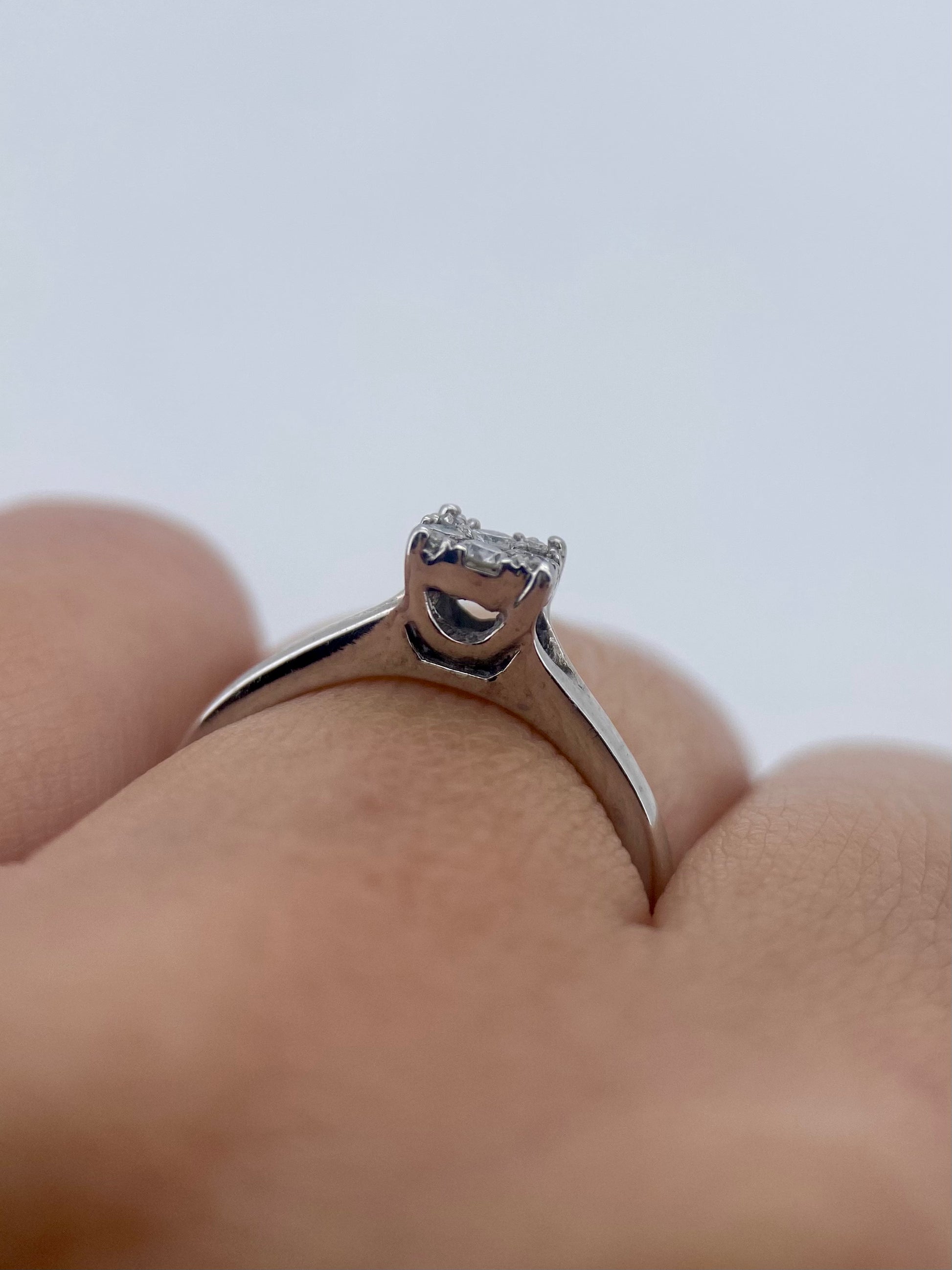 Oro Blanco 14k Redondo 0.20ct de Diamante Natural                                                  Anillo Compromiso OF1916