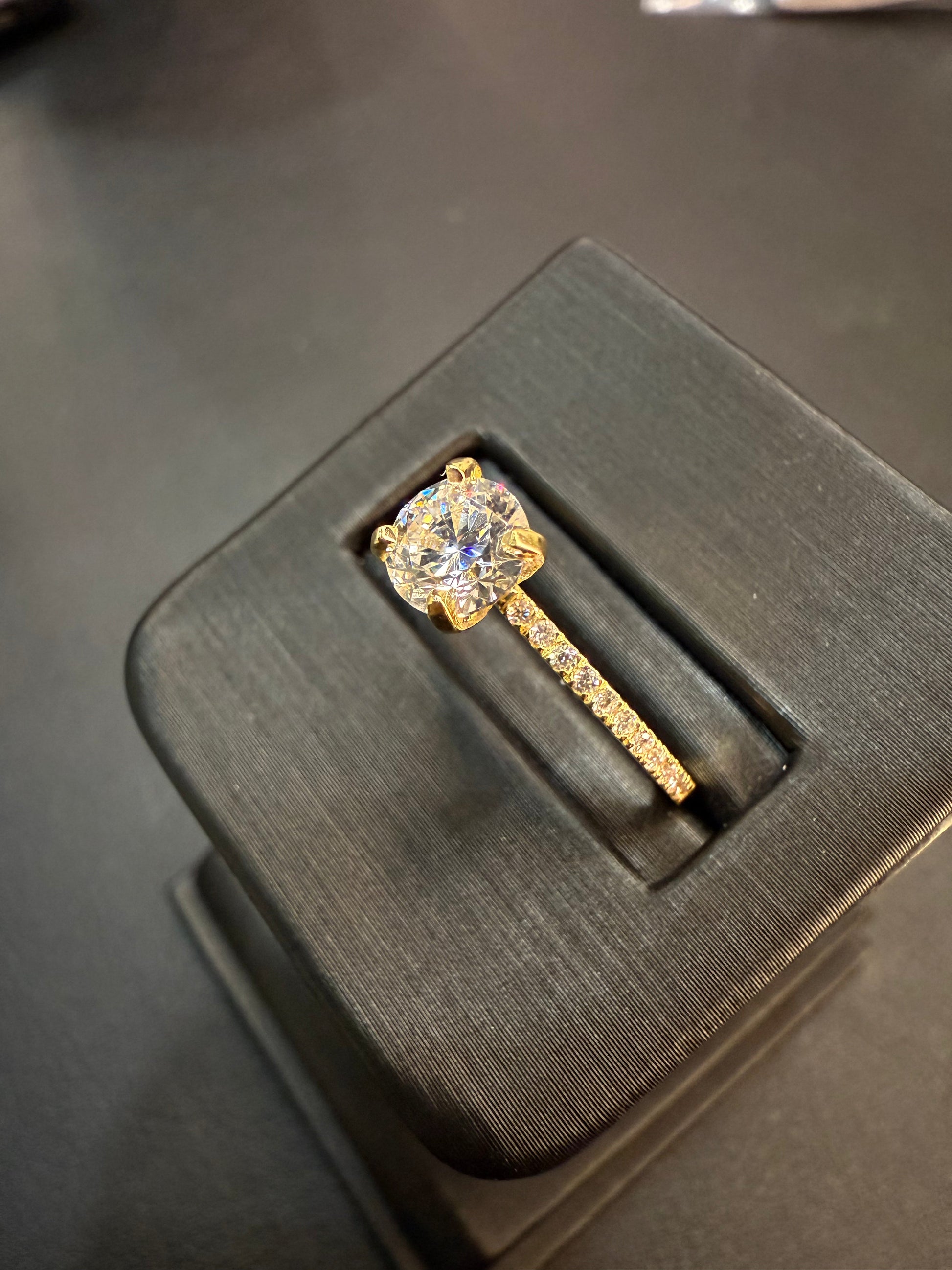 Anillo Compromiso Diamante 0.71ct Oro 14k Amarillo