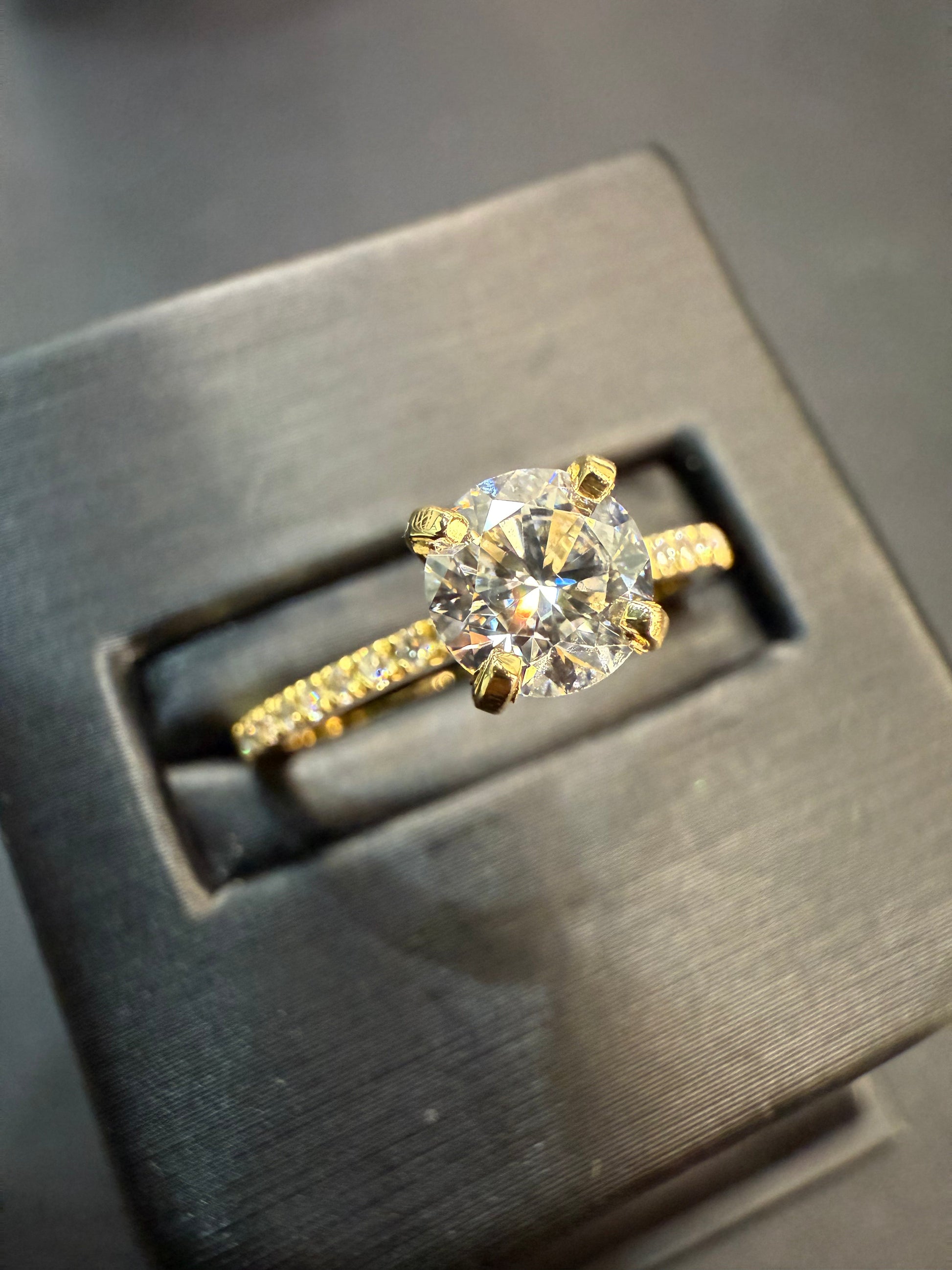 Anillo Compromiso Diamante 0.71ct Oro 14k Amarillo