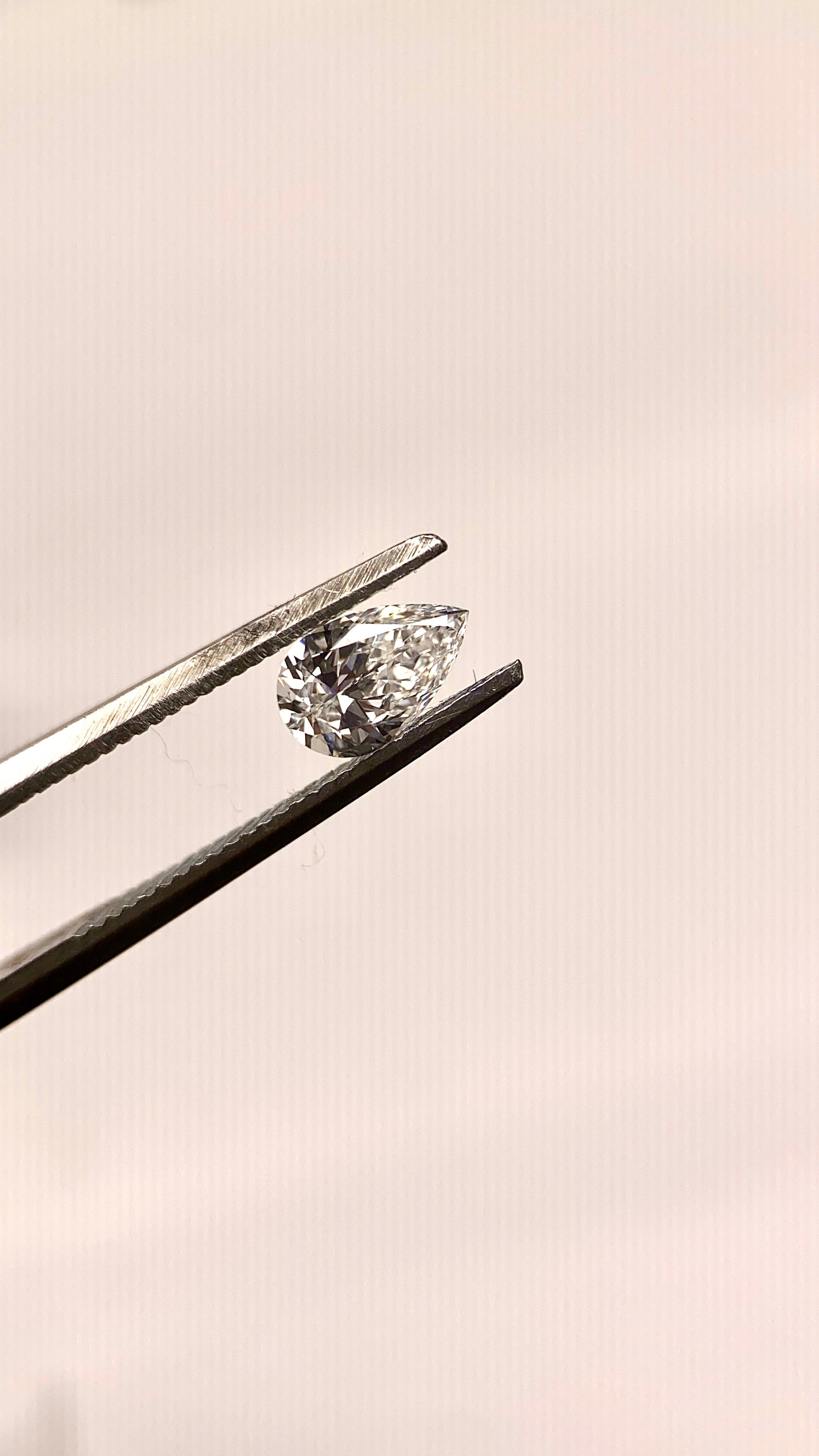 Pera 0.51ct Diamante GIA