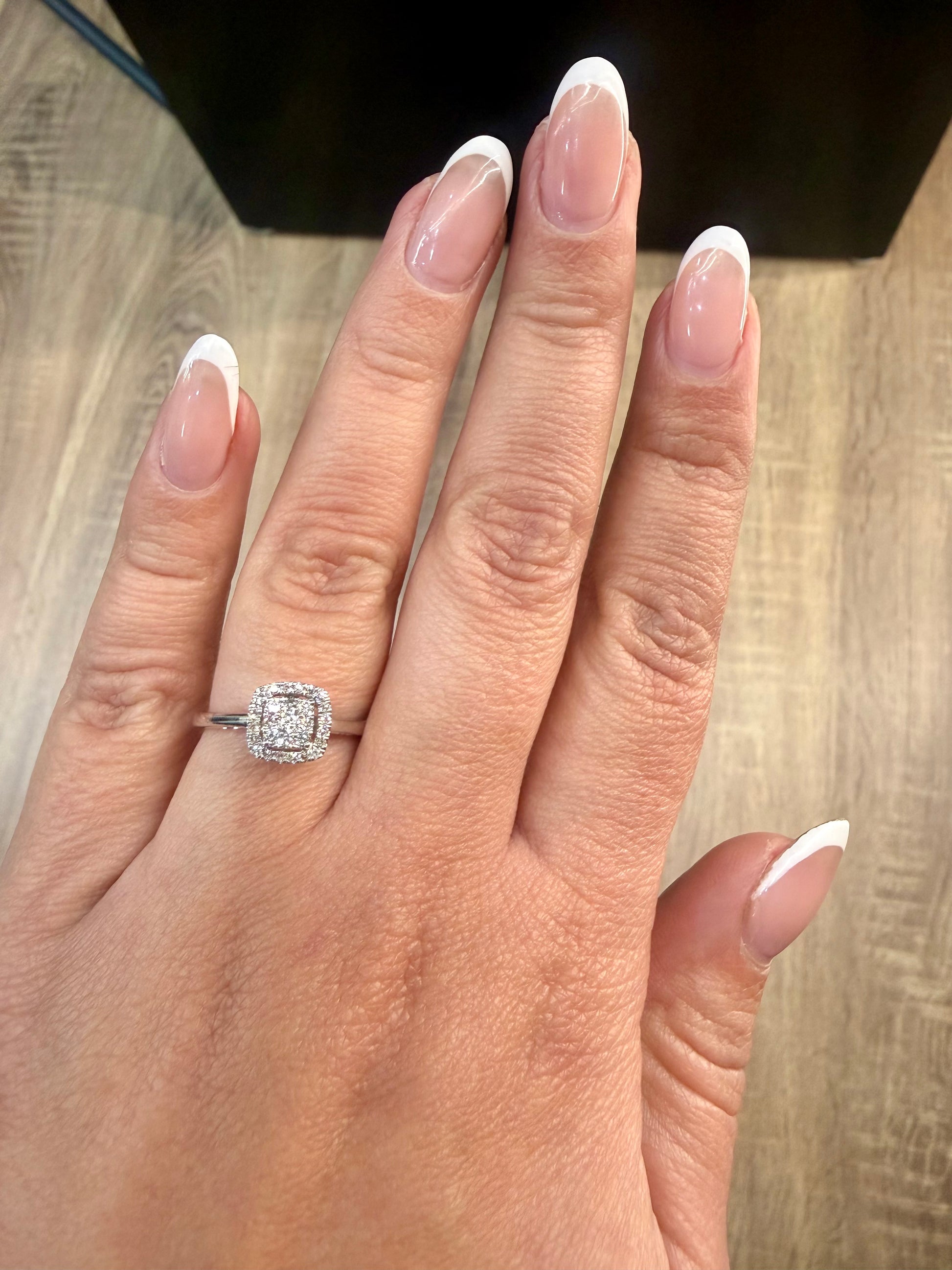 Oro Blanco 14k Princes 0.30ct de Diamantes Naturales                            Anillo Compromiso OF2293