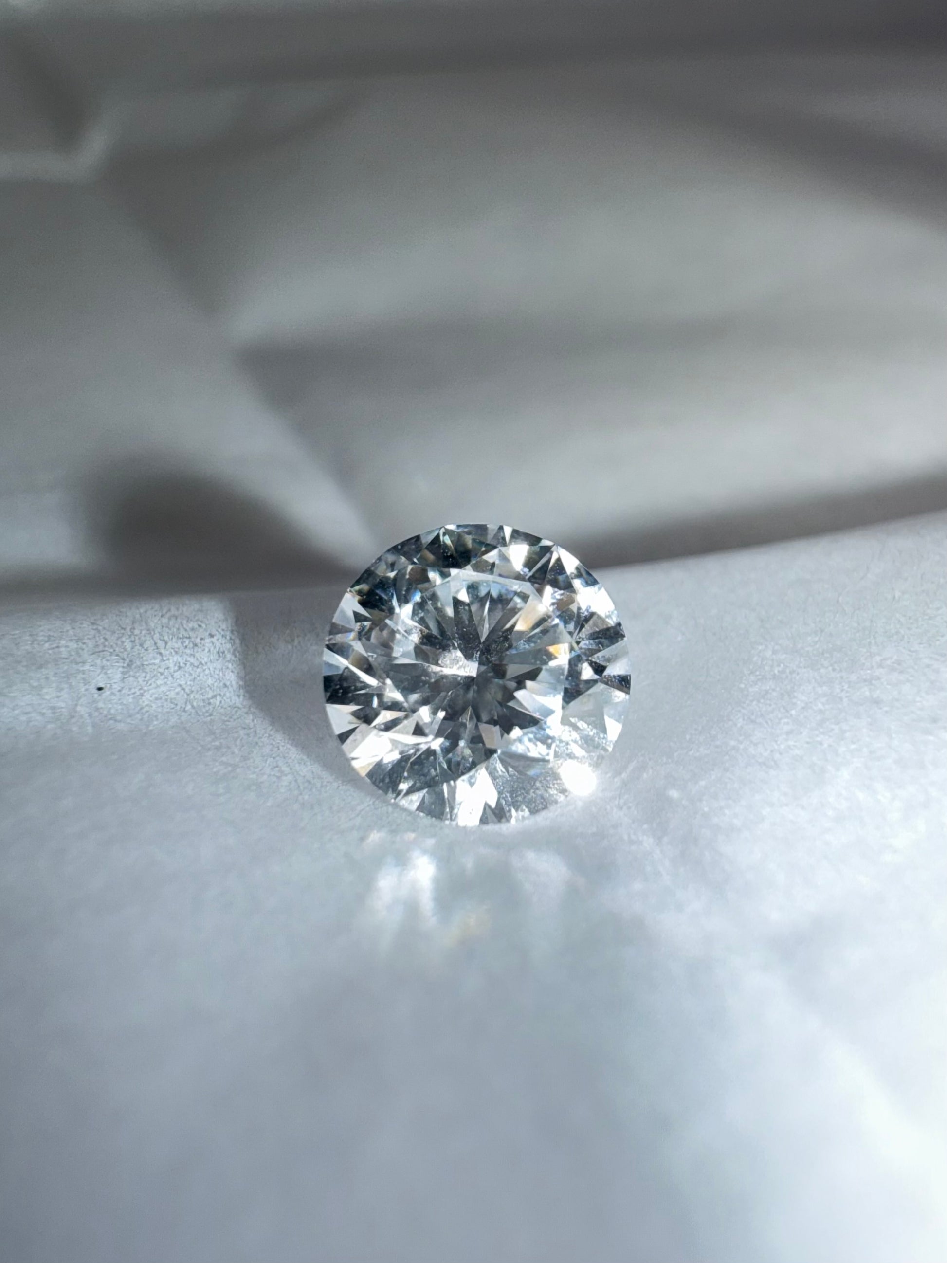 Redondo 0.55ct Diamante GIA