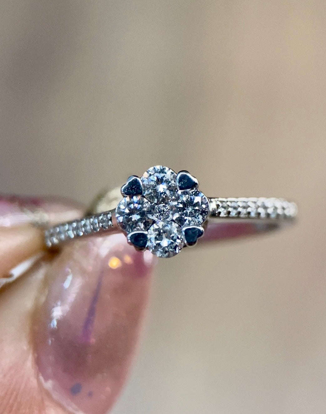 Oro Blanco 14k Redondo 0.41ct de Diamante                                                   Anillo Compromiso OF1870