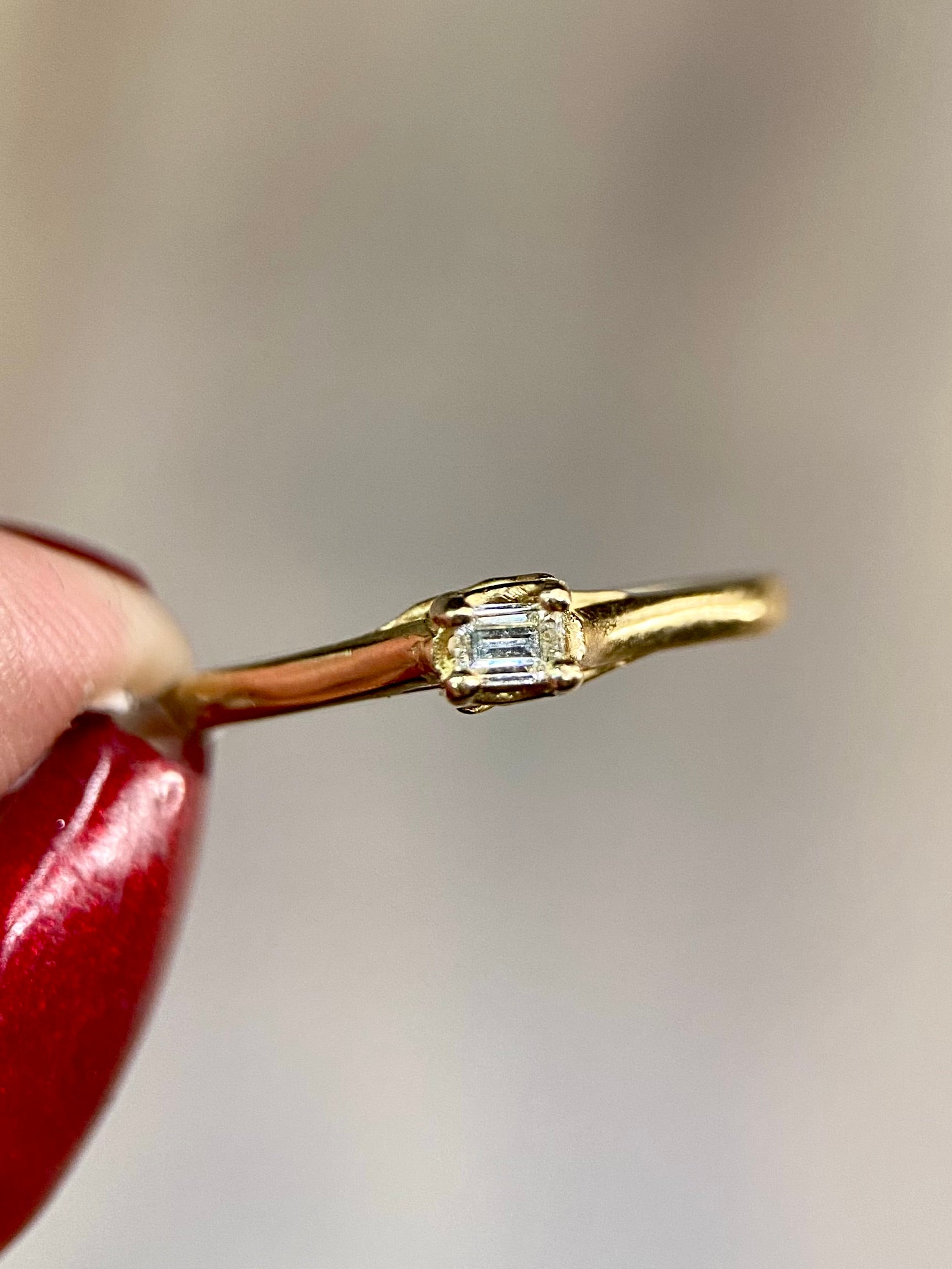 Oro Blanco 14k Esmeralda 0.09ct de Diamante Natural                                                  Anillo Compromiso OF1989