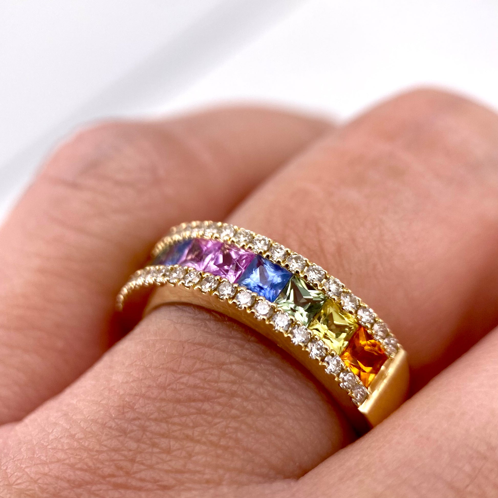 Oro Amarillo 14k Princess 1.60ct + 0.40ct de Diamantes y Zafiros Naturales Churumbela OF2317