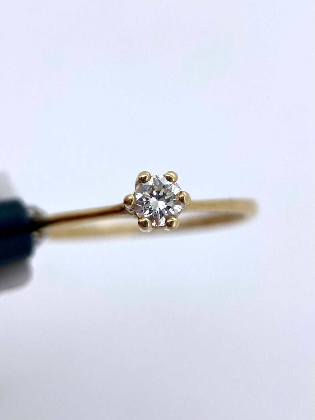 Oro Amarillo 14k Redondo 0.16ct de Diamante Natural                              Anillo Compromiso OF1706