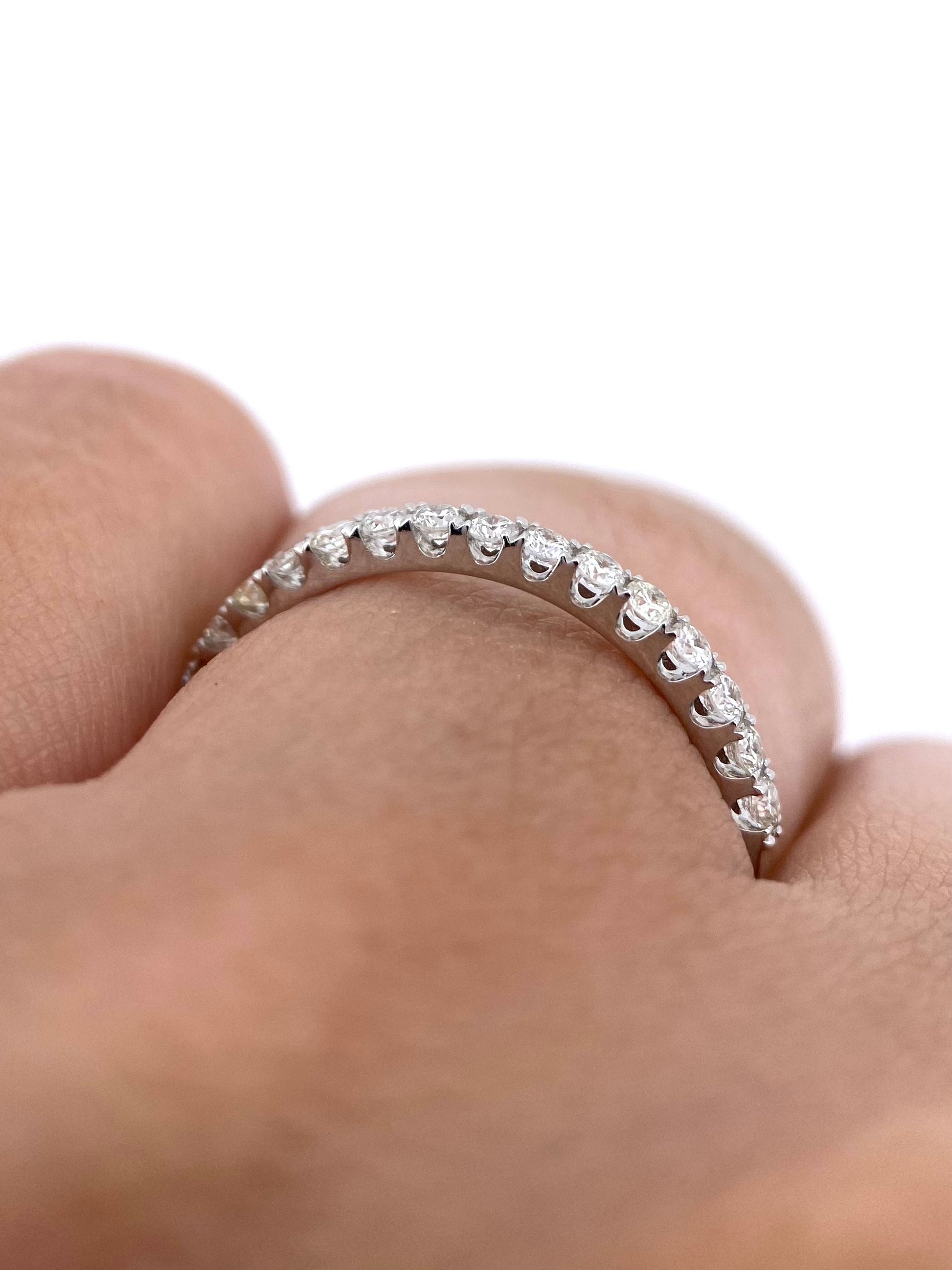 Churumbela 0.35ct Oro 14k Blanco.            OF2361