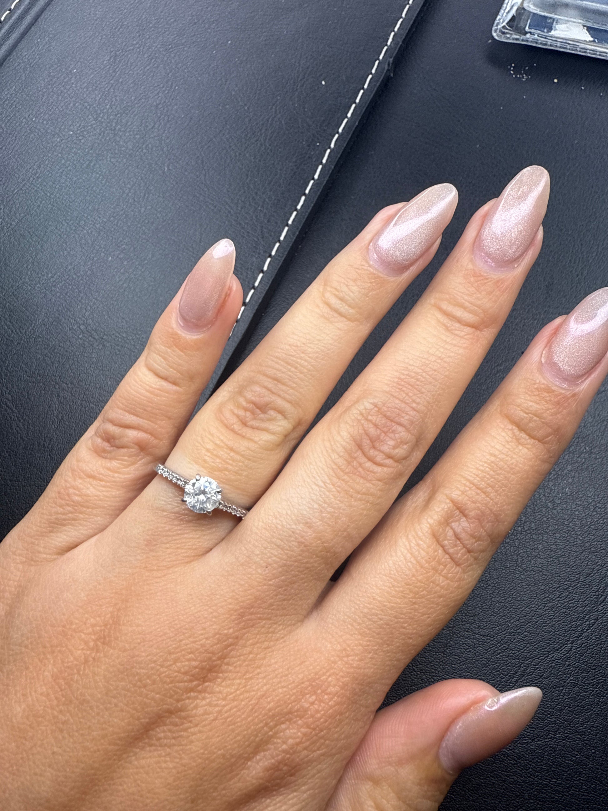Redondo 0.72ct Diamante GIA OF1498