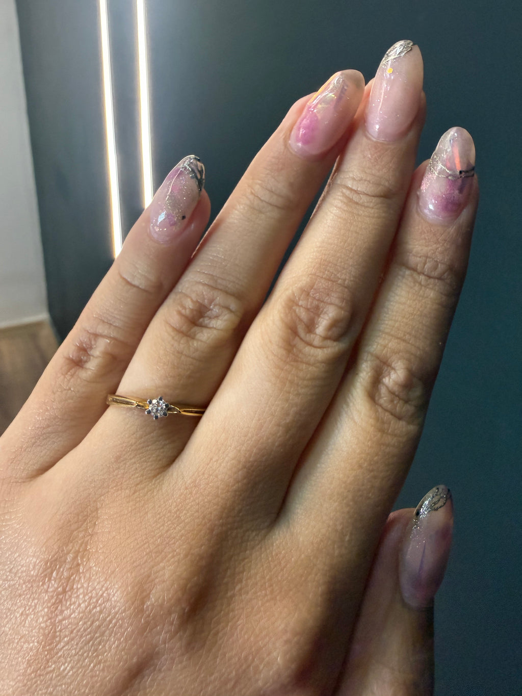 Oro Amarillo 14k Redondo 0.12ct de Diamante Natural                              Anillo Compromiso OF1512