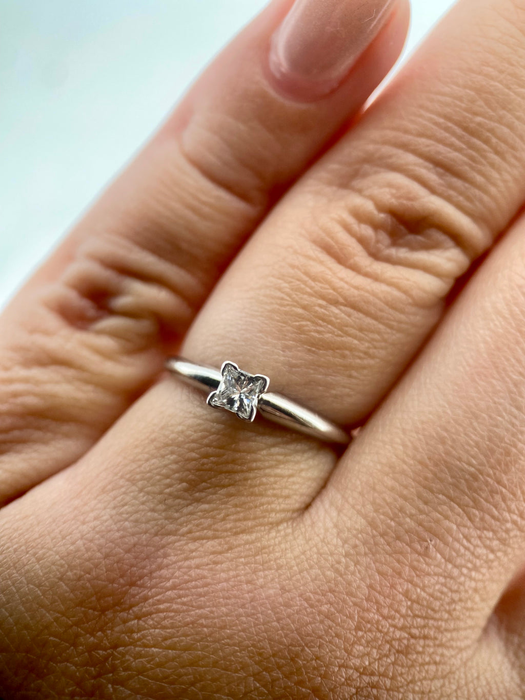 Oro Blanco 14k Princess 0.20ct de Diamante                                       Anillo Compromiso OF1239