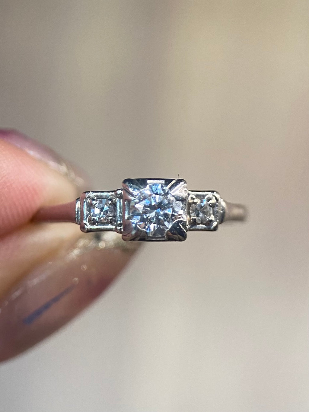 Oro Blanco 14k Princess 0.20ct +0.04ct L de Diamantes Naturales                            Anillo Compromiso OF1888