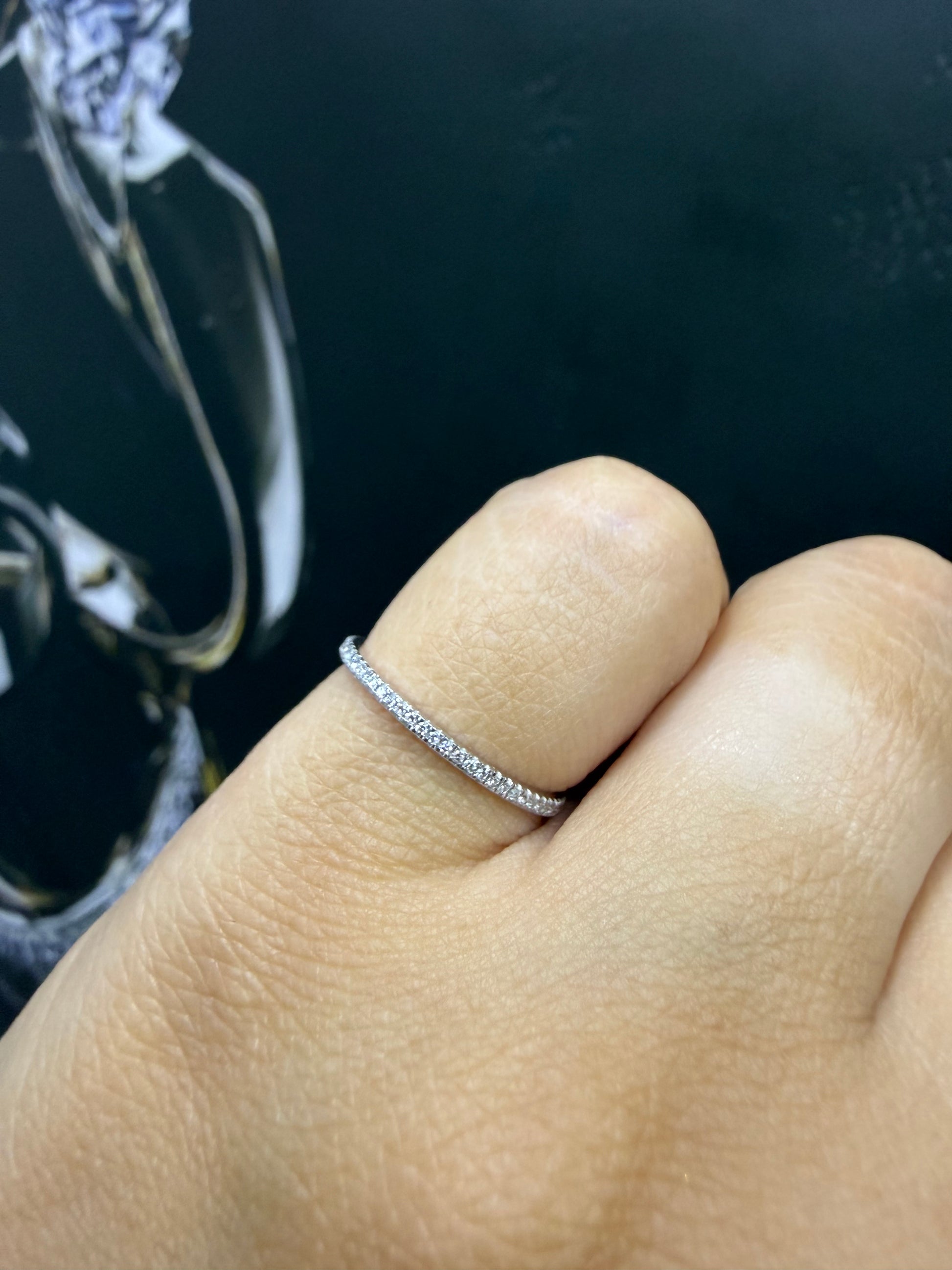 Churumbela Infinita 0.15ct Oro 14k Blanca.            OF2362