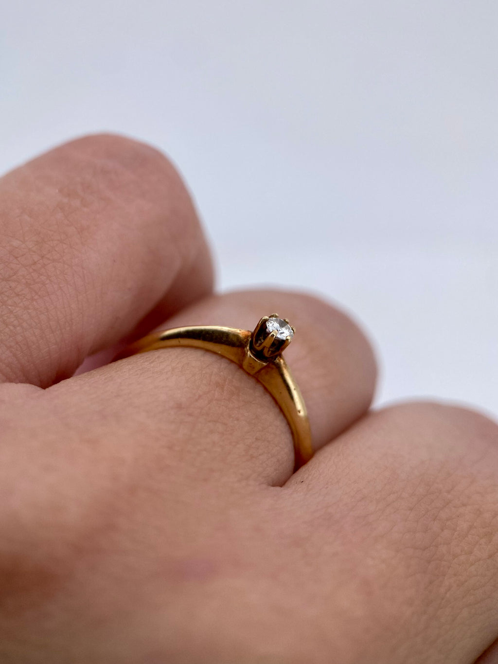 Oro Amarillo 14k Redondo 0.08ct de Diamante Natural                              Anillo Compromiso OF1289