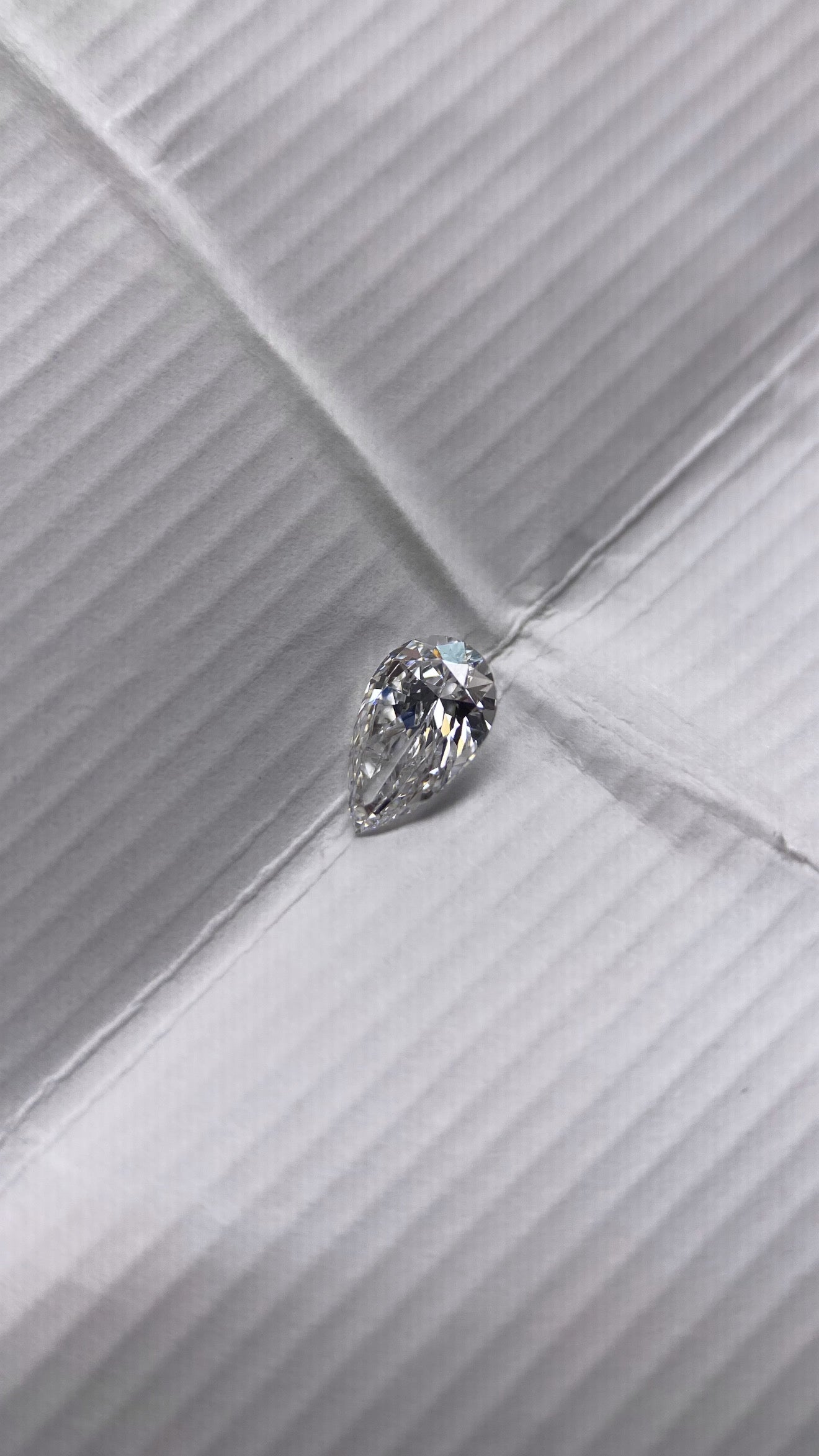 Pera 0.51ct Diamante GIA