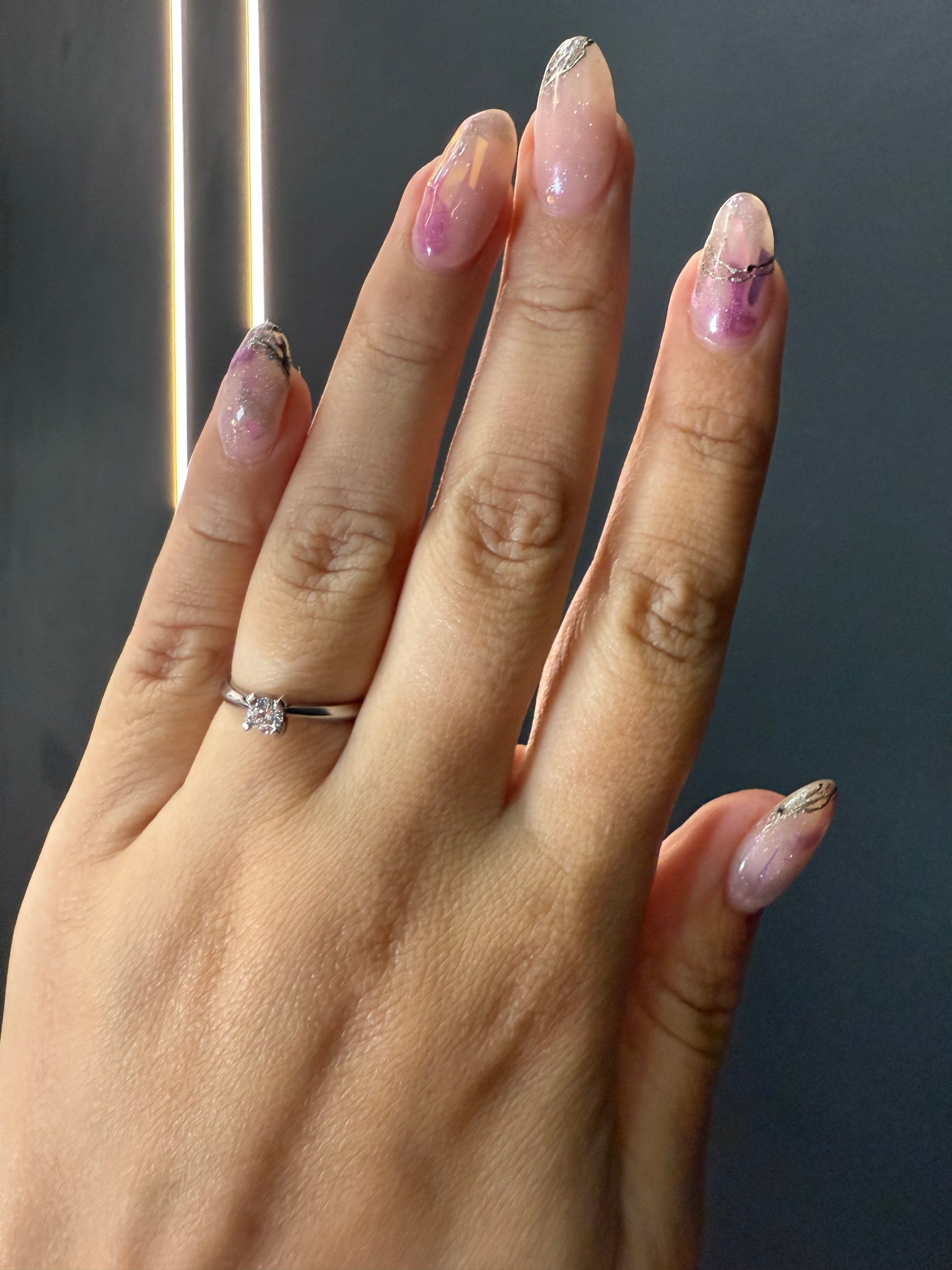 Oro Blanco 14k Redondo 0.20ct de Diamante Natural.                                                  Anillo Compromiso OF2183