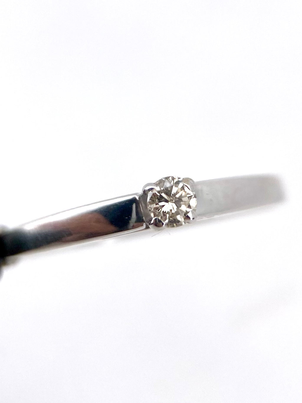 Oro Blanco 14k Redondo 0.12ct de Diamante Natural                                                  Anillo Compromiso OF2326