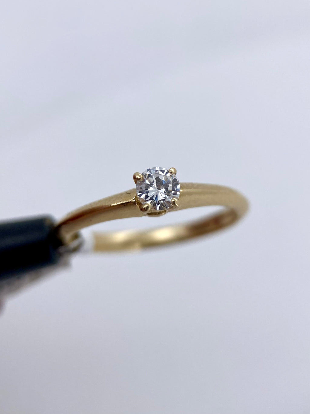 Oro Amarillo 14k Redondo 0.18ct de Diamante Natural                              Anillo Compromiso OF1991