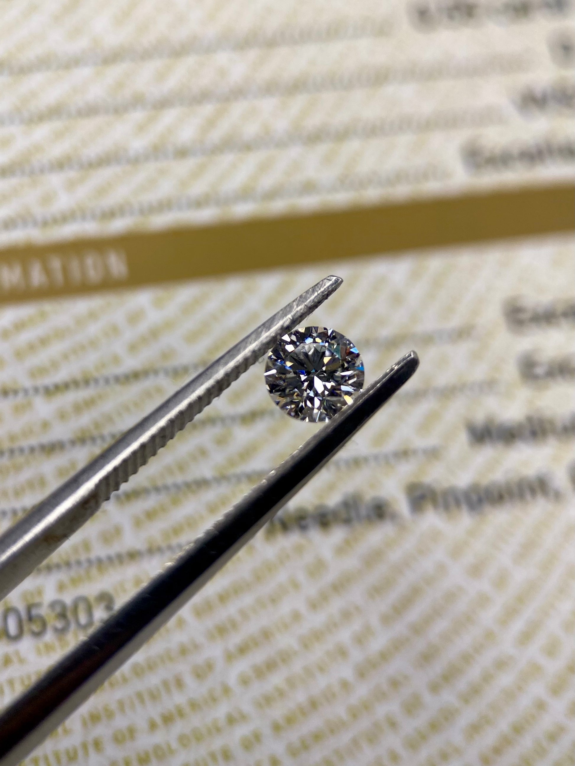 Redondo 0.55ct Diamante GIA