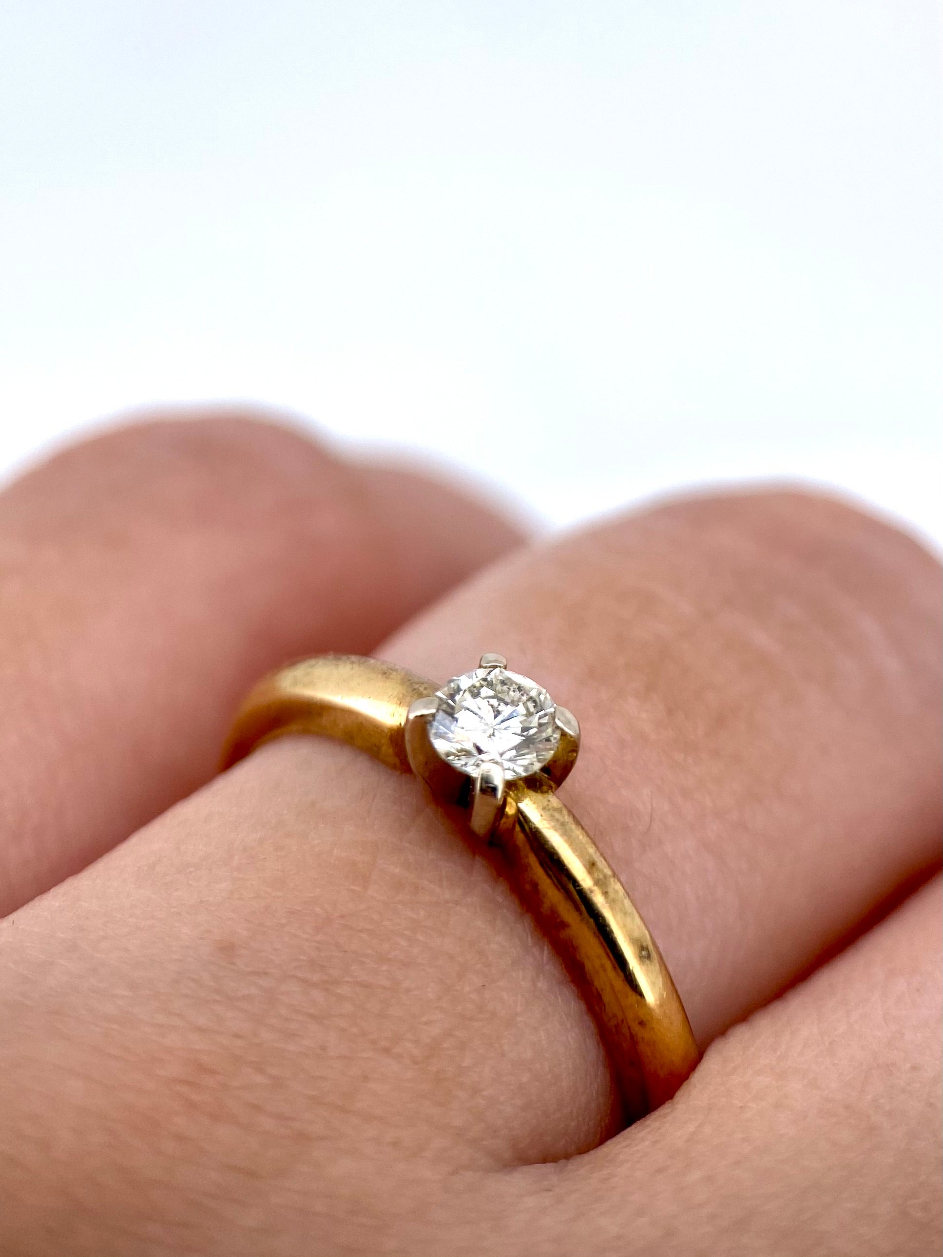 Oro Amarillo 14k Redondo 0.26ct de Diamante Natural                              Anillo Compromiso OF1908