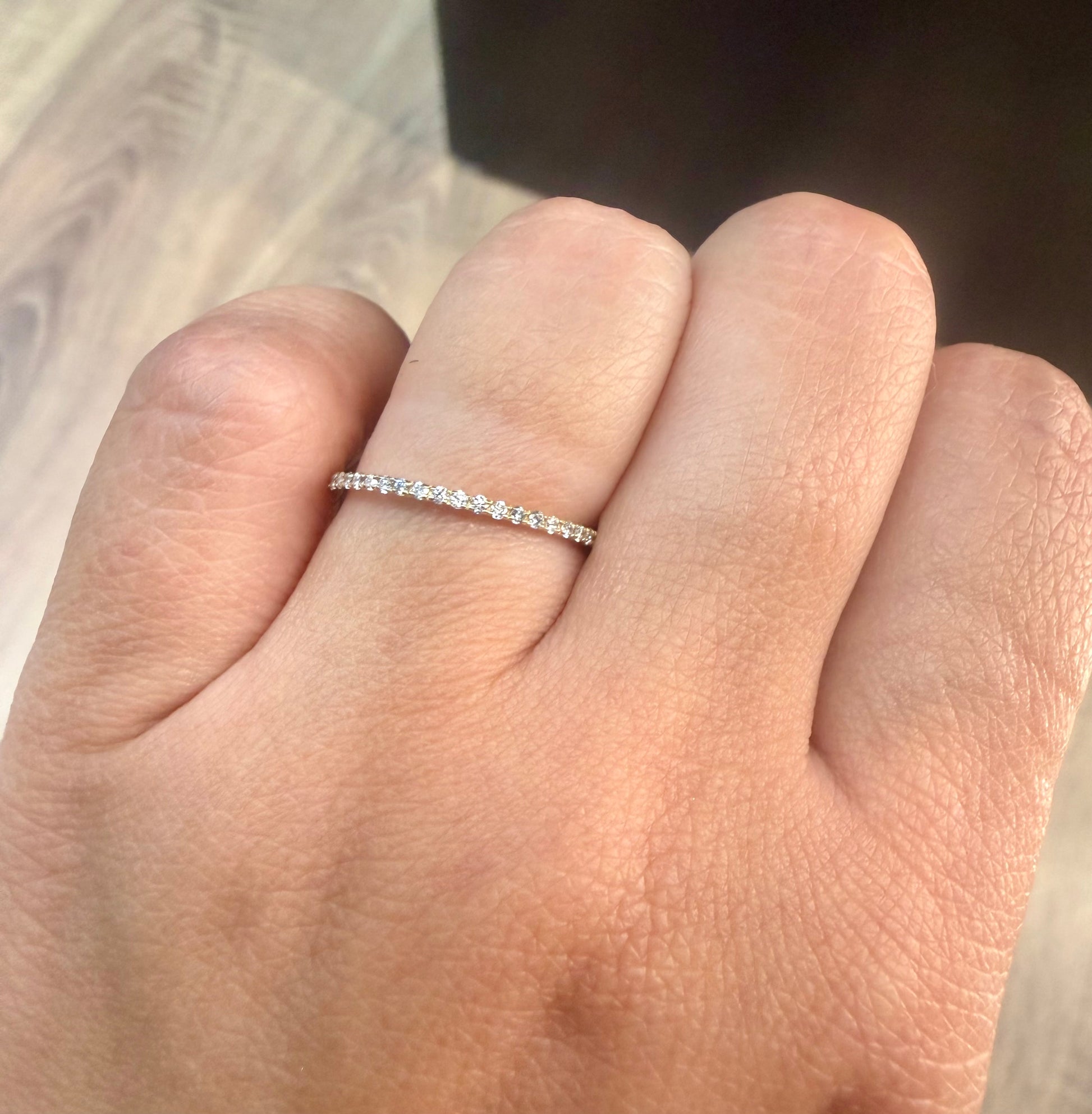 Churumbela Redonda 0.16ct Oro 14k Amarillo.            OF2342