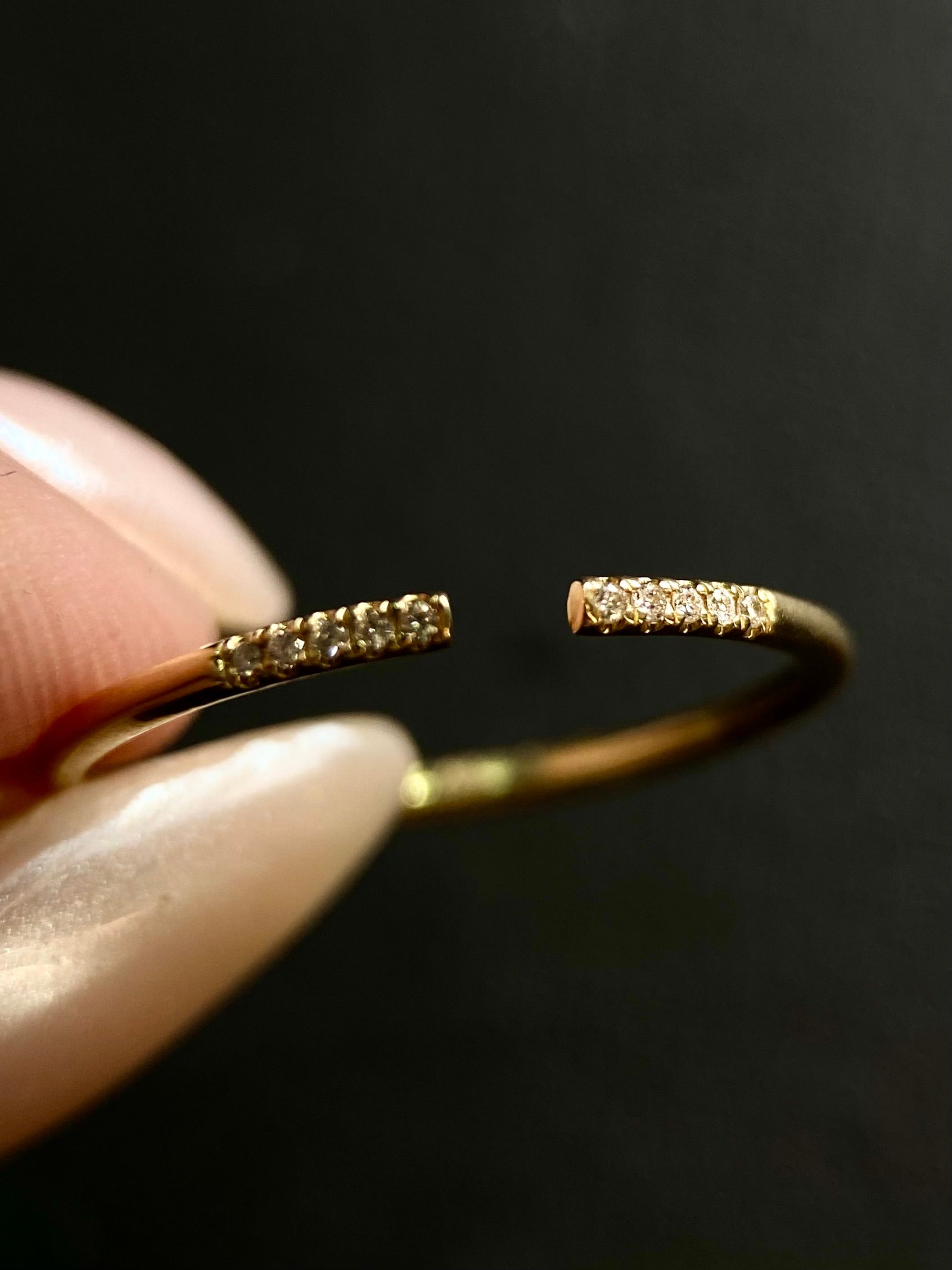 Churumbela Abierta 0.08ct Oro 14k Amarillo.            OF2353
