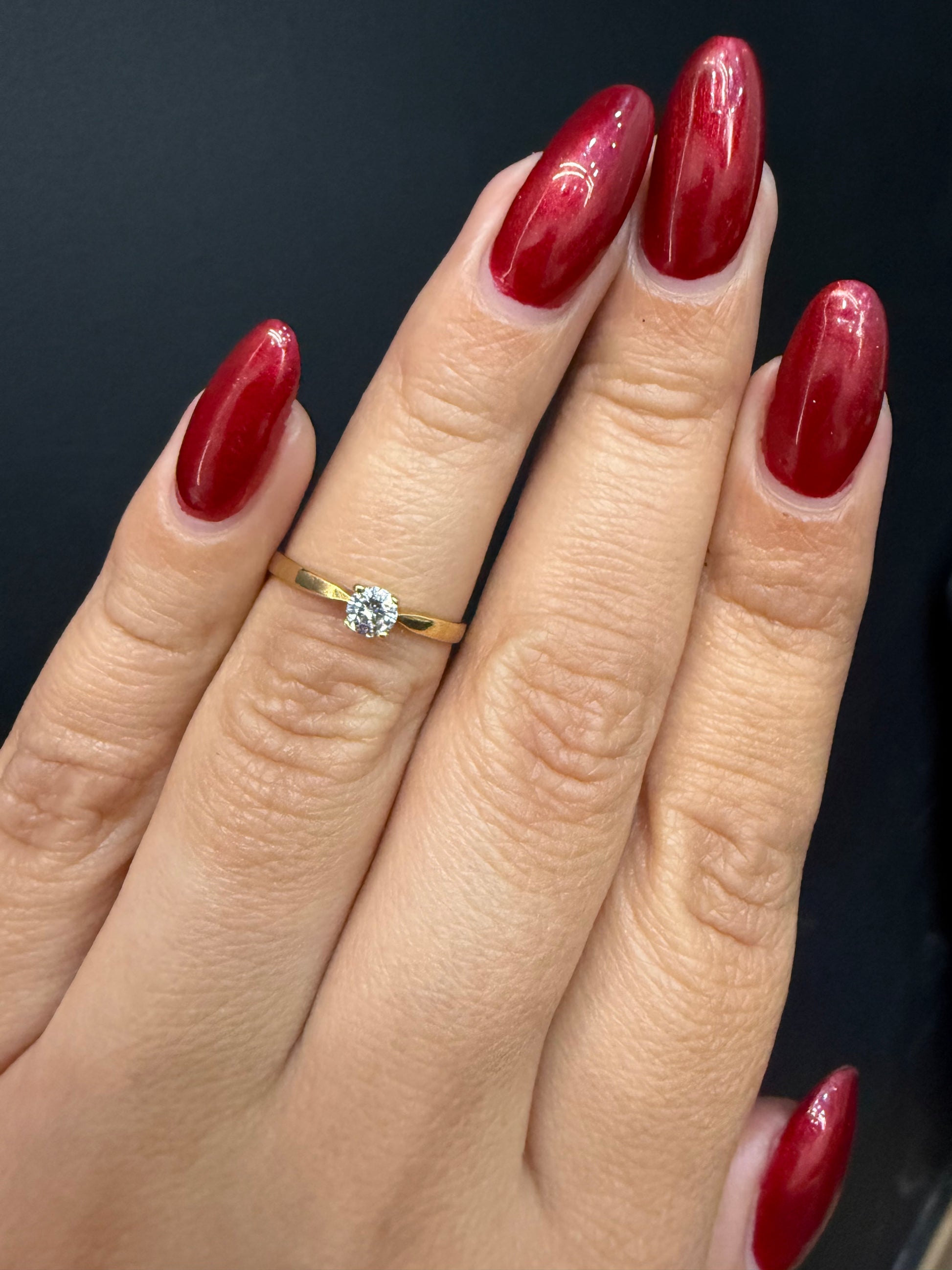 Oro Amarillo 14k Redondo 0.20ct de Diamante Natural                              Anillo Compromiso OF1510