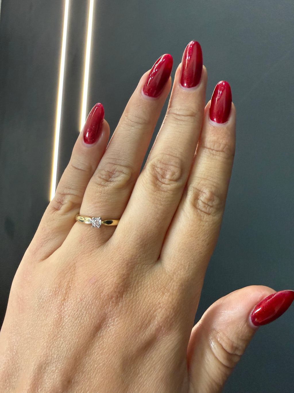 Oro Amarillo 14k Redondo 0.15ct de Diamante Natural                              Anillo Compromiso OF2095