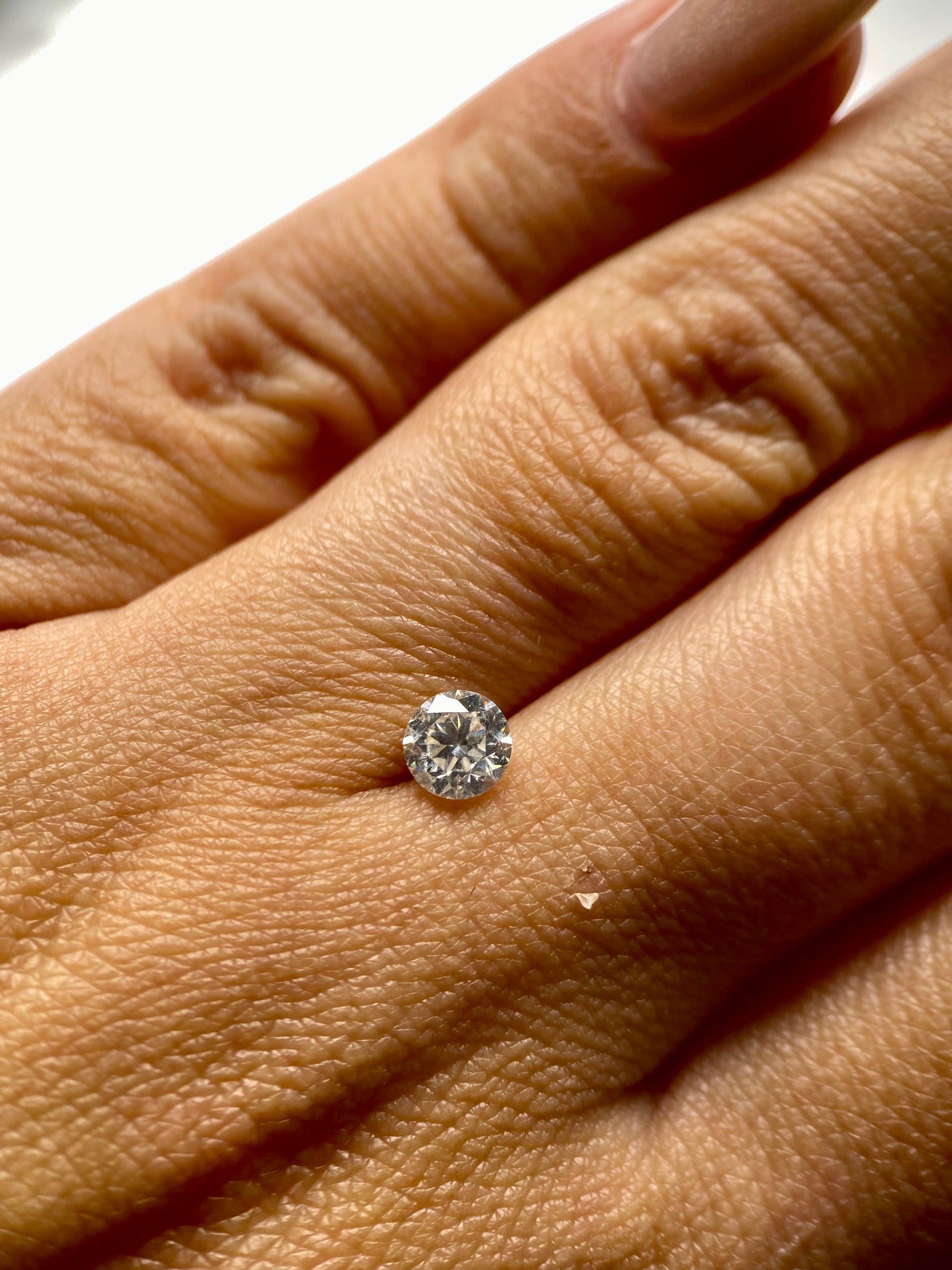Redondo 0.70ct Diamante GIA