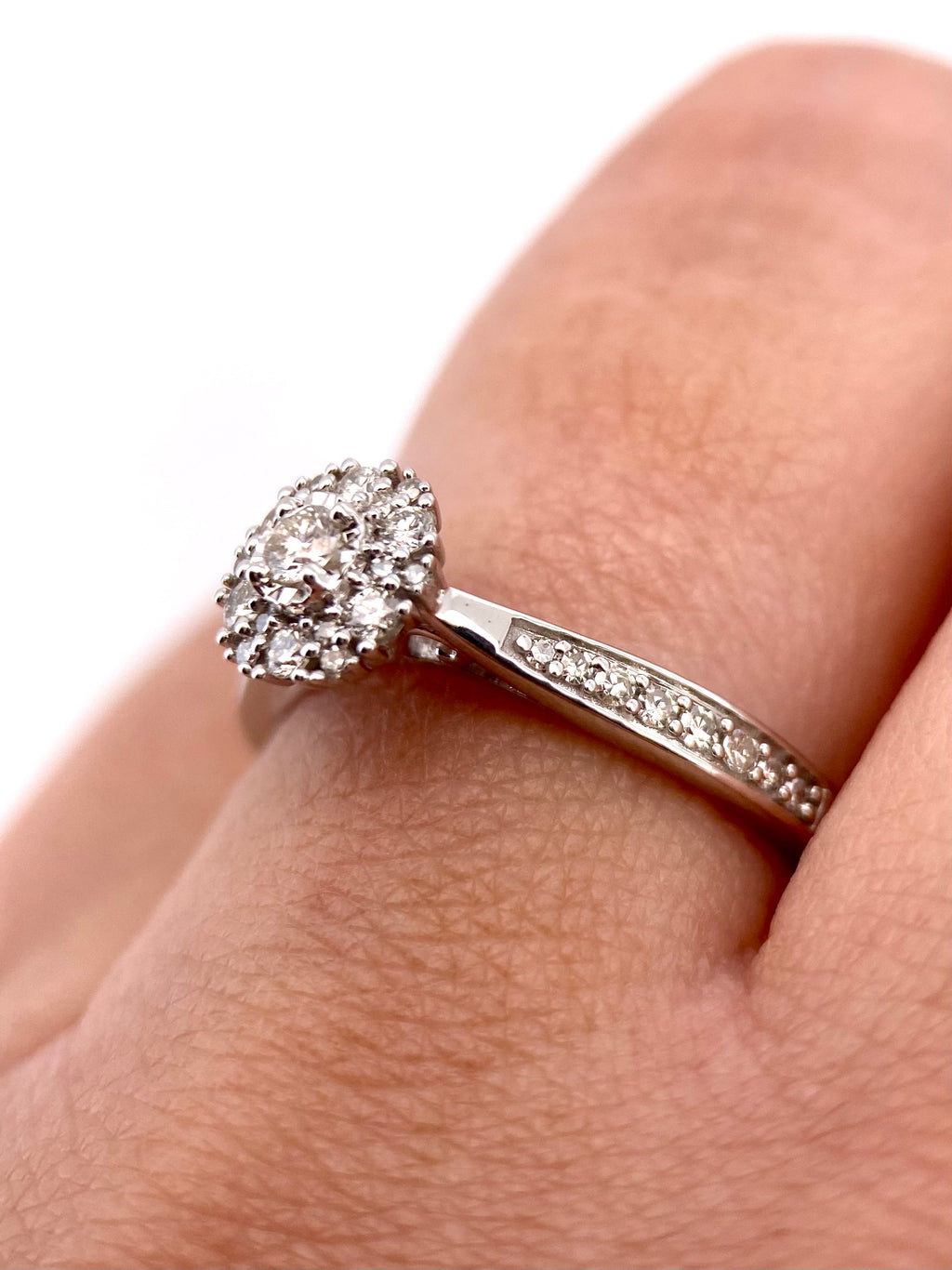 Oro Blanco 14k Redondo 0.33ct de Diamantes Naturales                            Anillo Compromiso OF2294