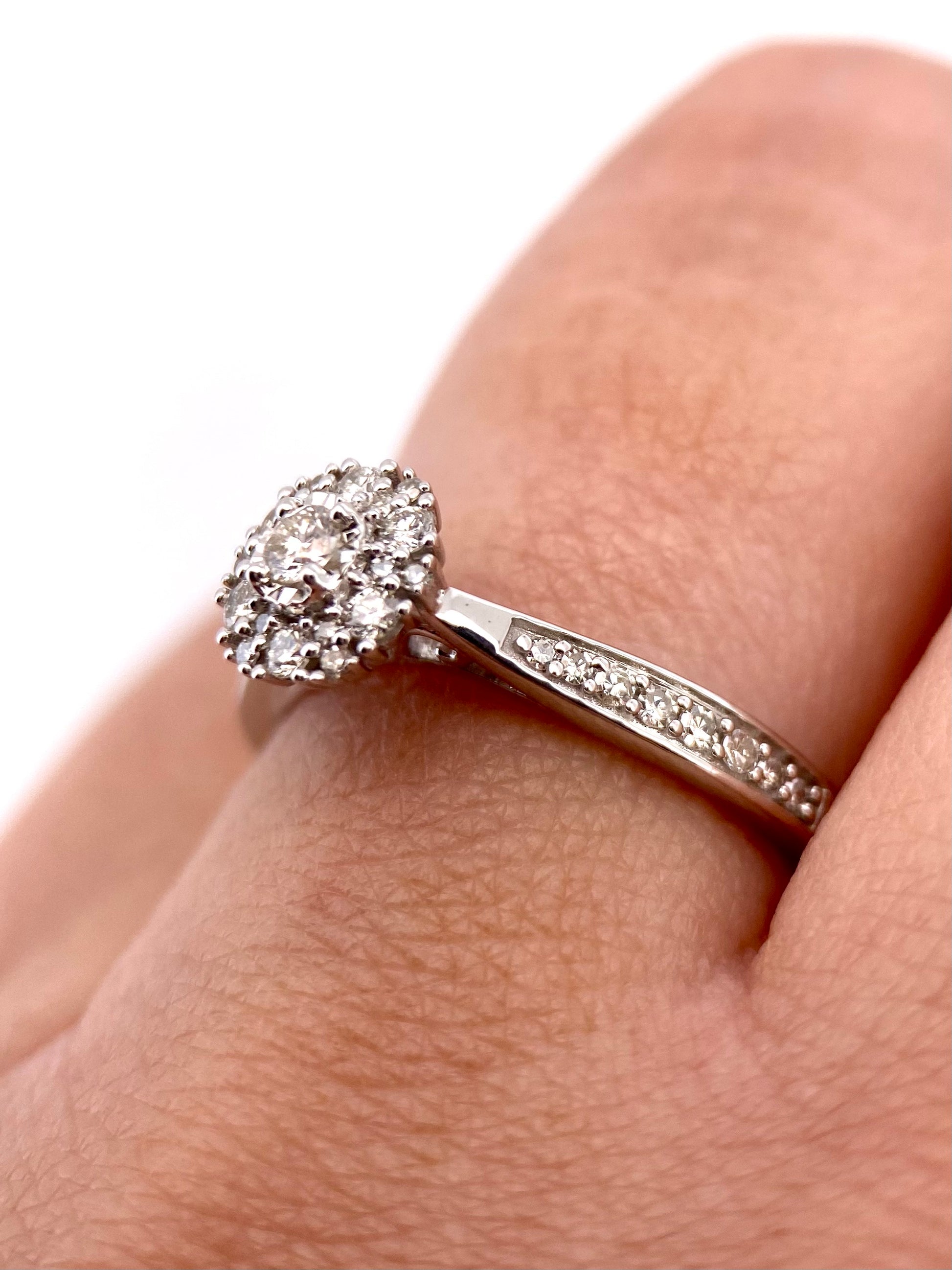 Oro Blanco 14k Redondo 0.33ct de Diamantes Naturales                            Anillo Compromiso OF2294