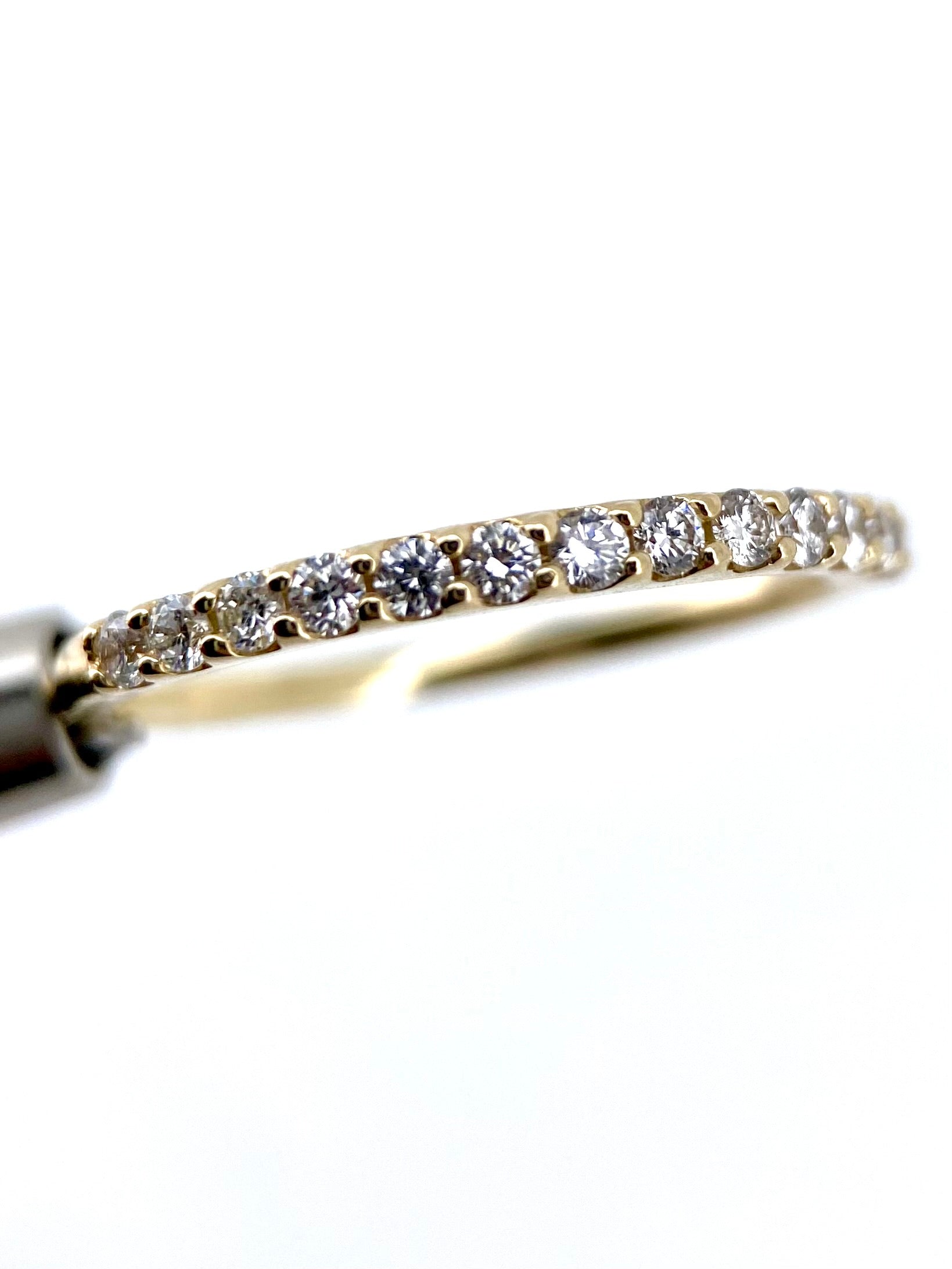 Churumbela Redonda 0.30ct Oro 14k Amarillo.            OF2347
