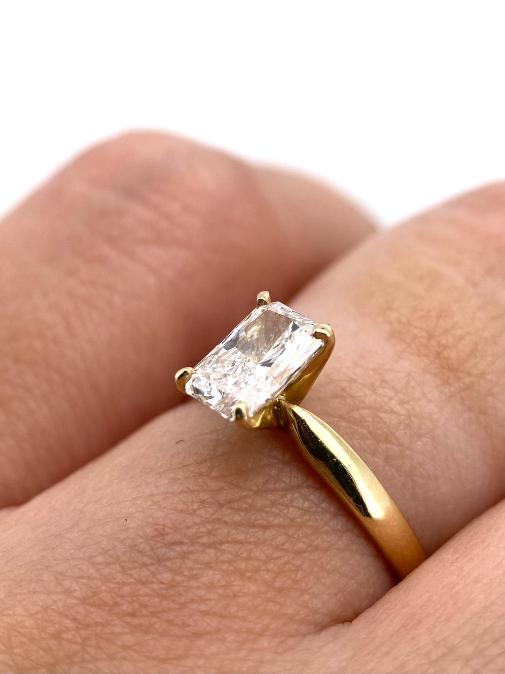 Diamante Laboratorio IGI Radiant 1.00ct Oro 14k Amarillo