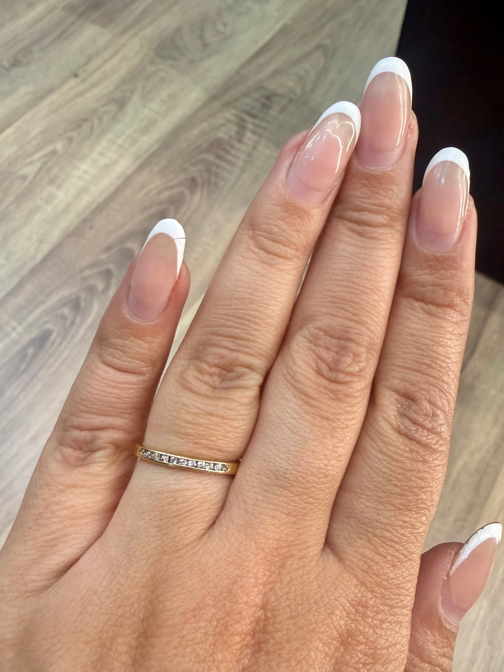 Churumbela Redonda 0.14ct Oro 14k Amarillo.            OF2322