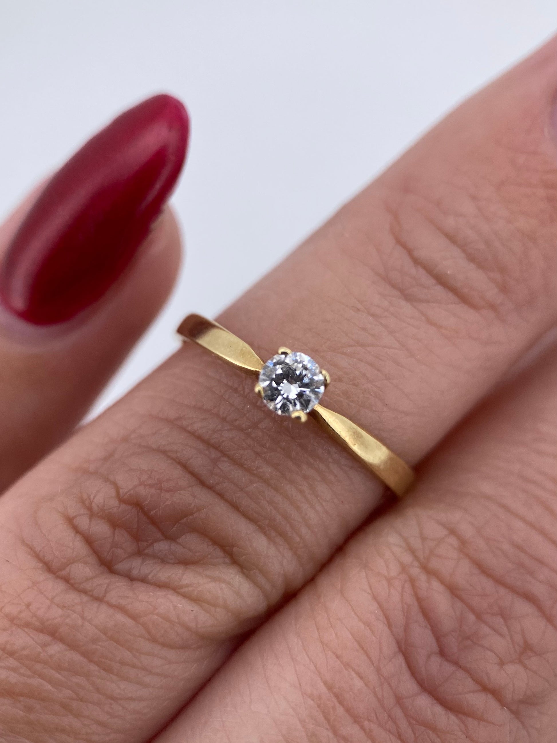 Oro Amarillo 14k Redondo 0.20ct de Diamante Natural                              Anillo Compromiso OF1510