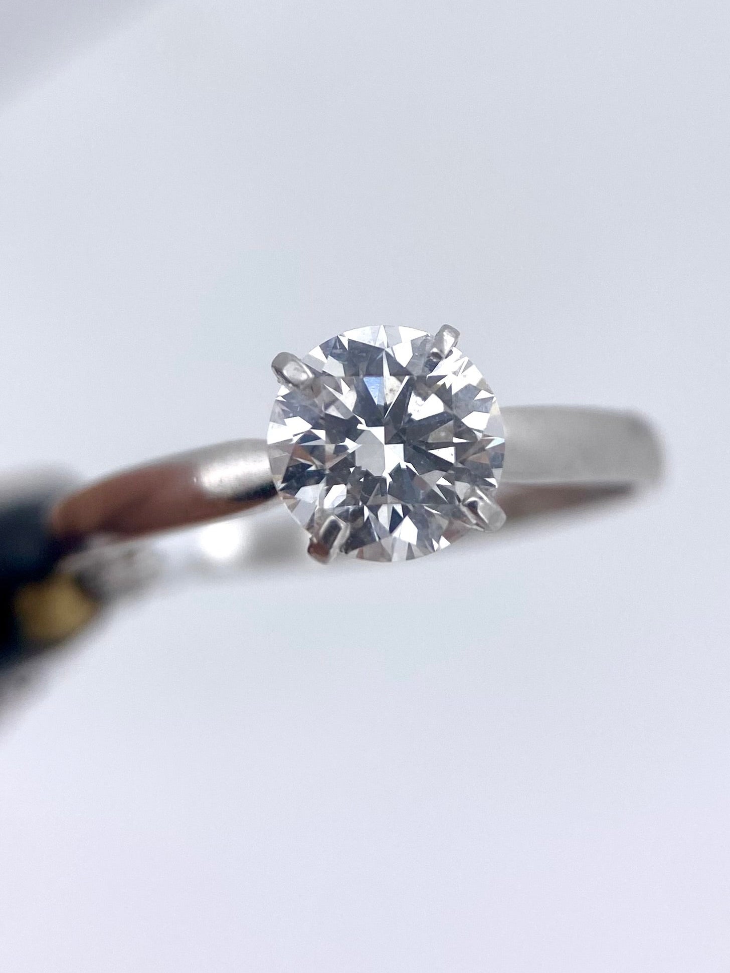 Diamante Laboratorio IGI Redondo 1.00ct Oro 14k Blanco-Anillo de Compromiso