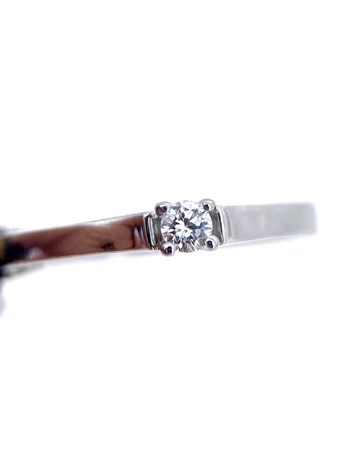 Oro Blanco 14k Princess 0.08ct de Diamante Natural                                                  Anillo Compromiso OF2333