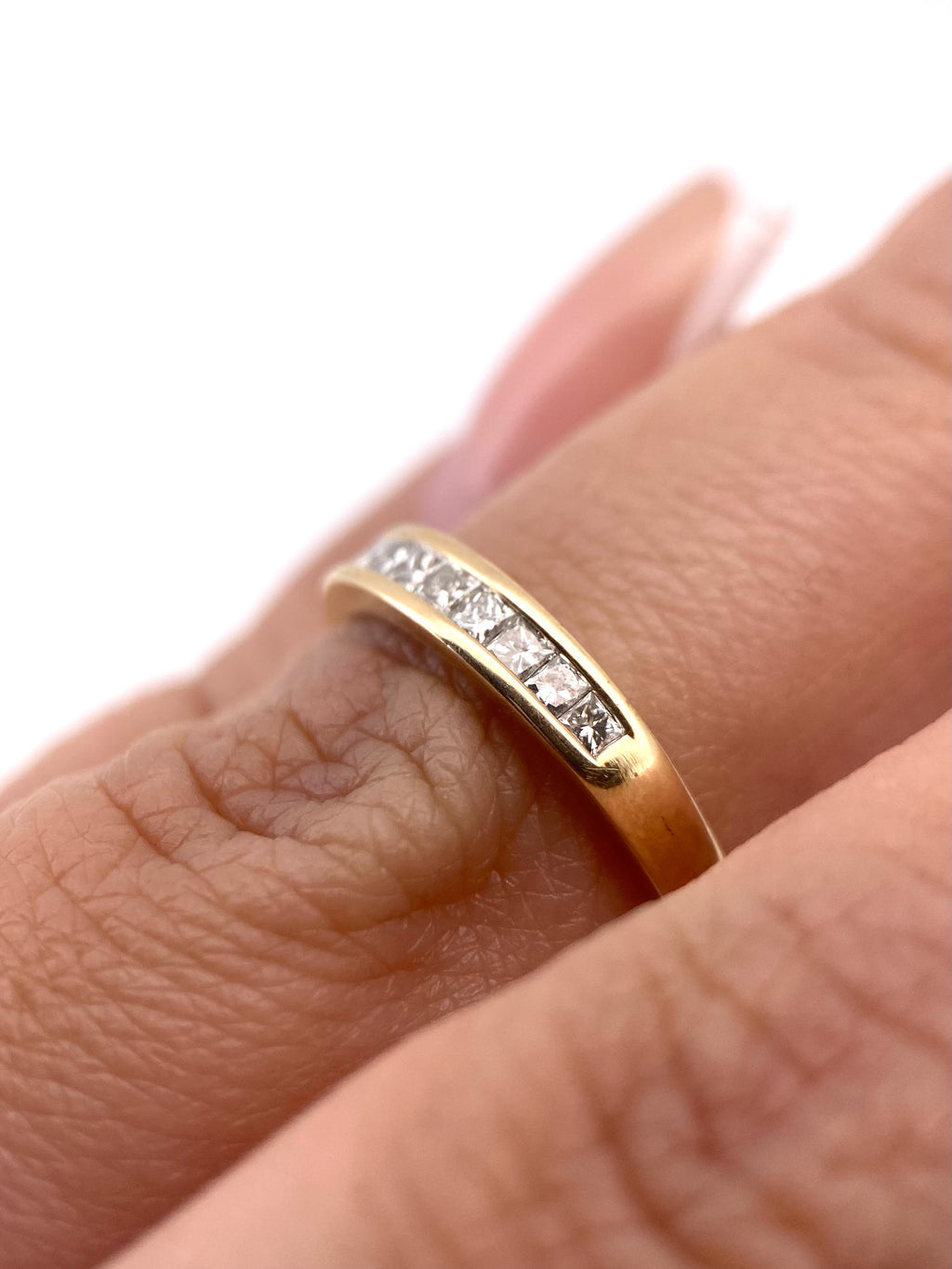 Churumbela Diamantes naturales Princess 0.30ct Oro 14k Amarillo.            OF2287