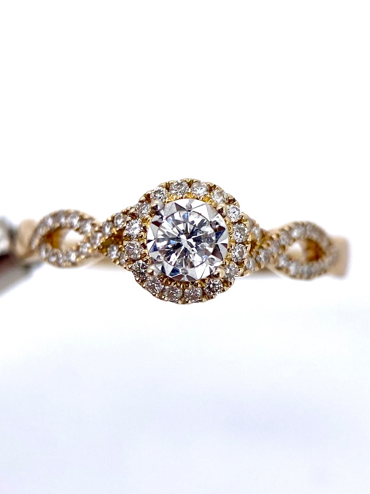 Oro Amarillo 14k Redondo 0.40ct                               Anillo OF2378